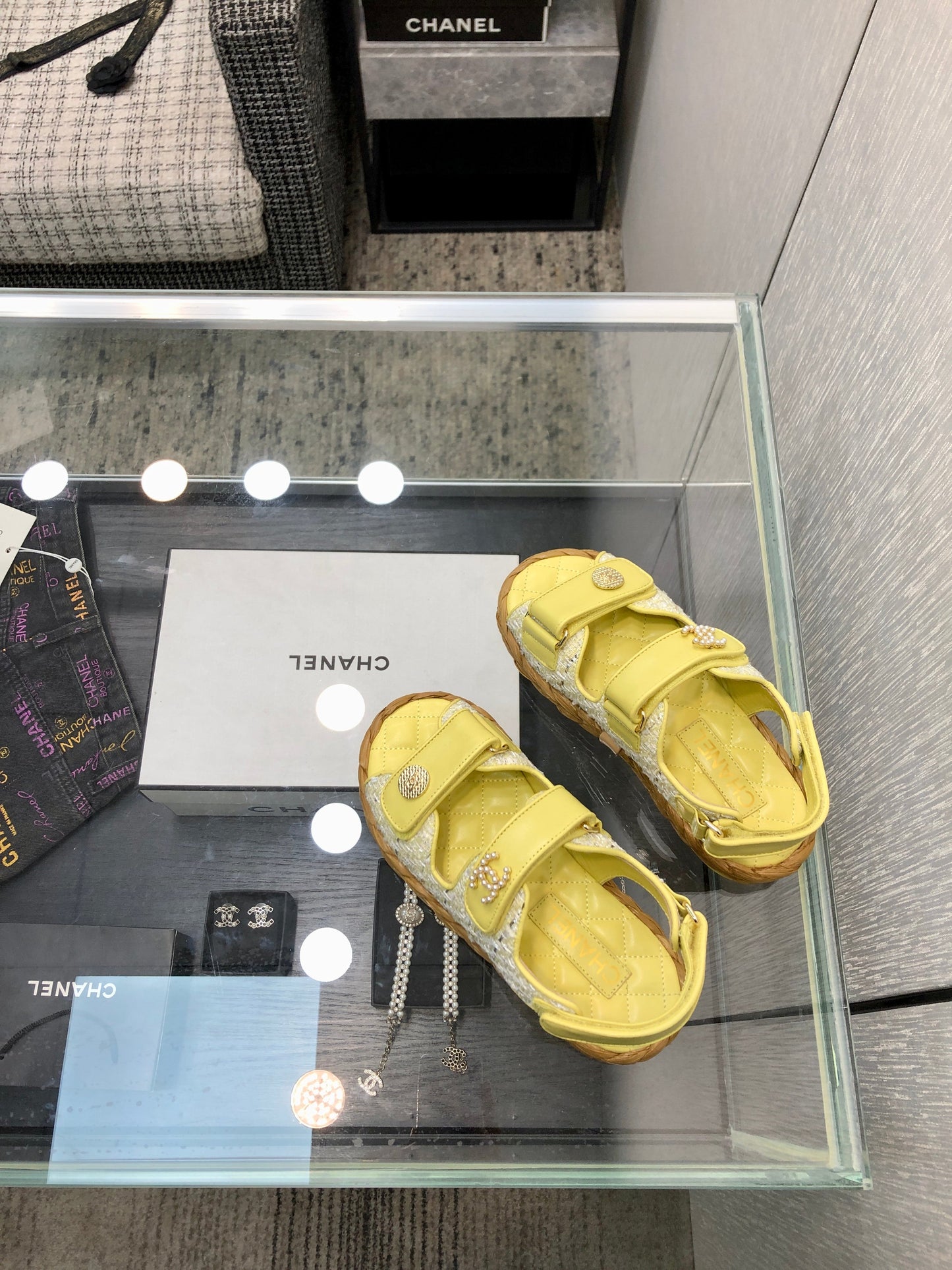 VELCRO SANDALS IN LIGHT YELLOW LAMBSKIN AND TWEED FABRIC - 35