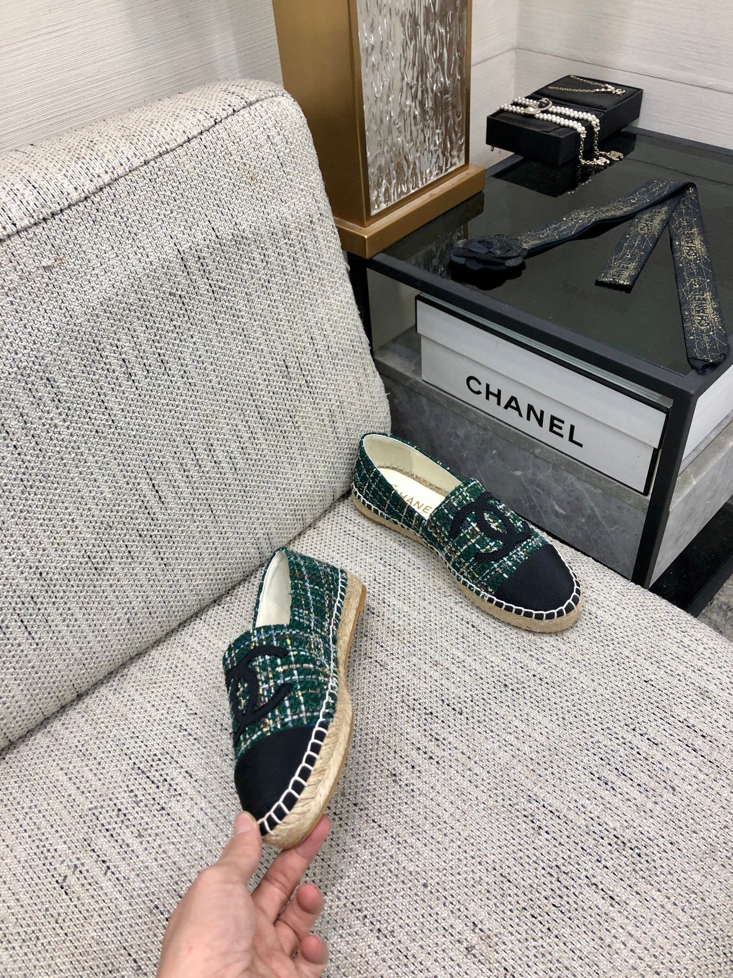 ESPADRILLE FOREST GREEN TWEED FABRIC AND BLACK CALFSKIN FLATS - 35