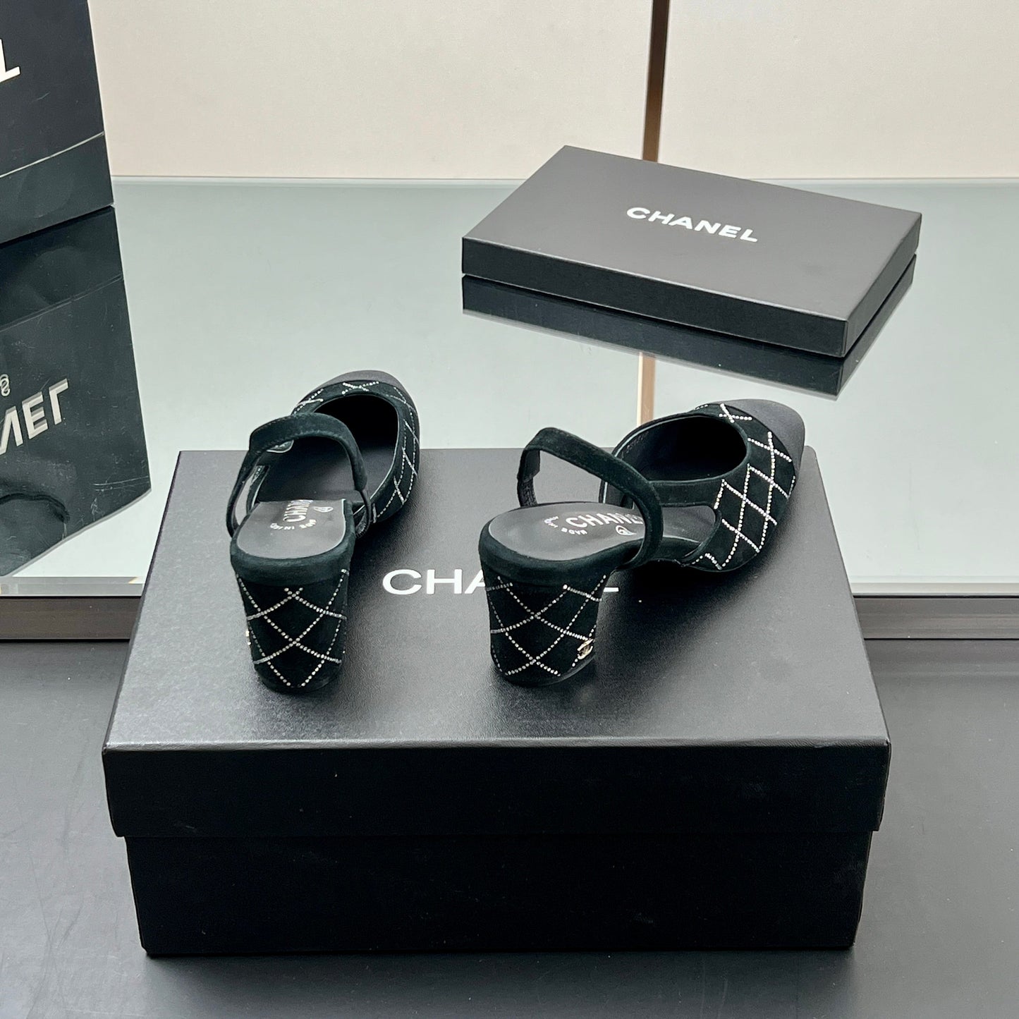 CC SLINGBACK 25S 65 MM IN BLACK SUEDE AND CRYSTALS - 35