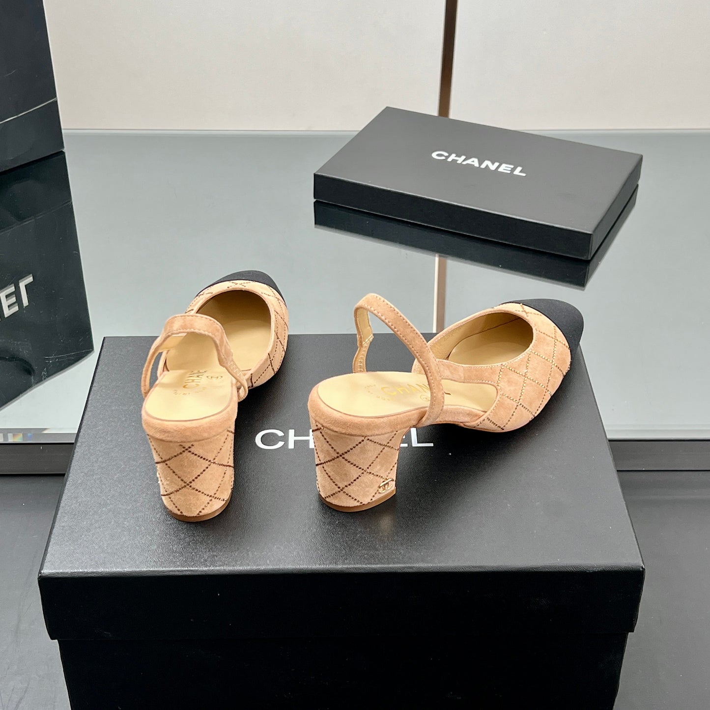 CC SLINGBACK 25S 65 MM IN BEIGE SUEDE AND CRYSTALS - 35