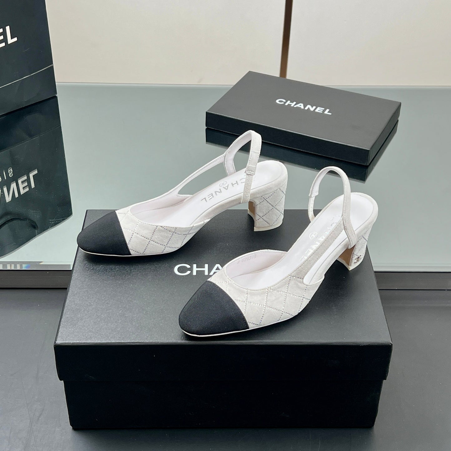 CC SLINGBACK 25S 65 MM IN WHITE SUEDE AND CRYSTALS - 35