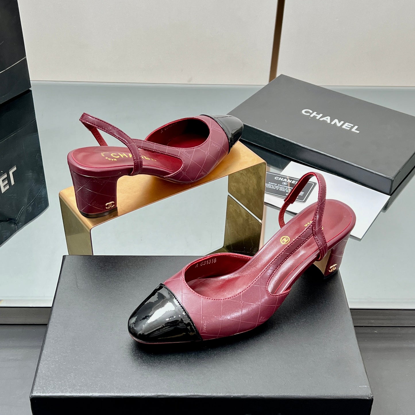 CC SLINGBACK 25S 65 MM IN BURGUNDY LAMBSKIN AND BLACK GLOSSY LEATHER WITH CHECK PATTERN - 35