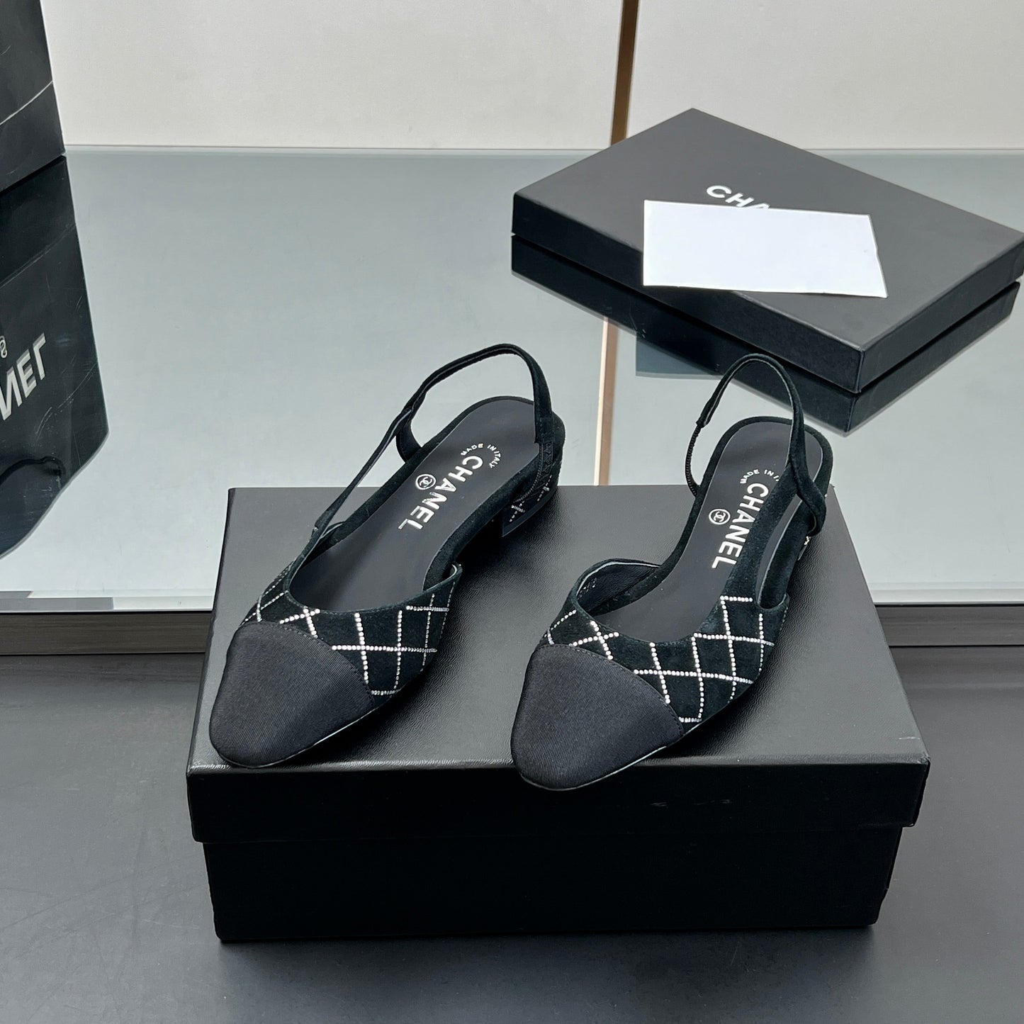 CC SLINGBACK 25S 25 MM IN BLACK SUEDE AND CRYSTALS - 35