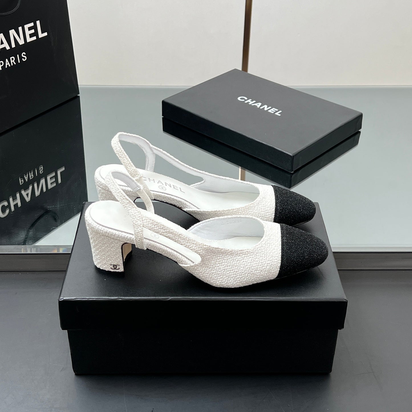 CC SLINGBACK 25S 65 MM IN WHITE AND BLACK TWEED - 35