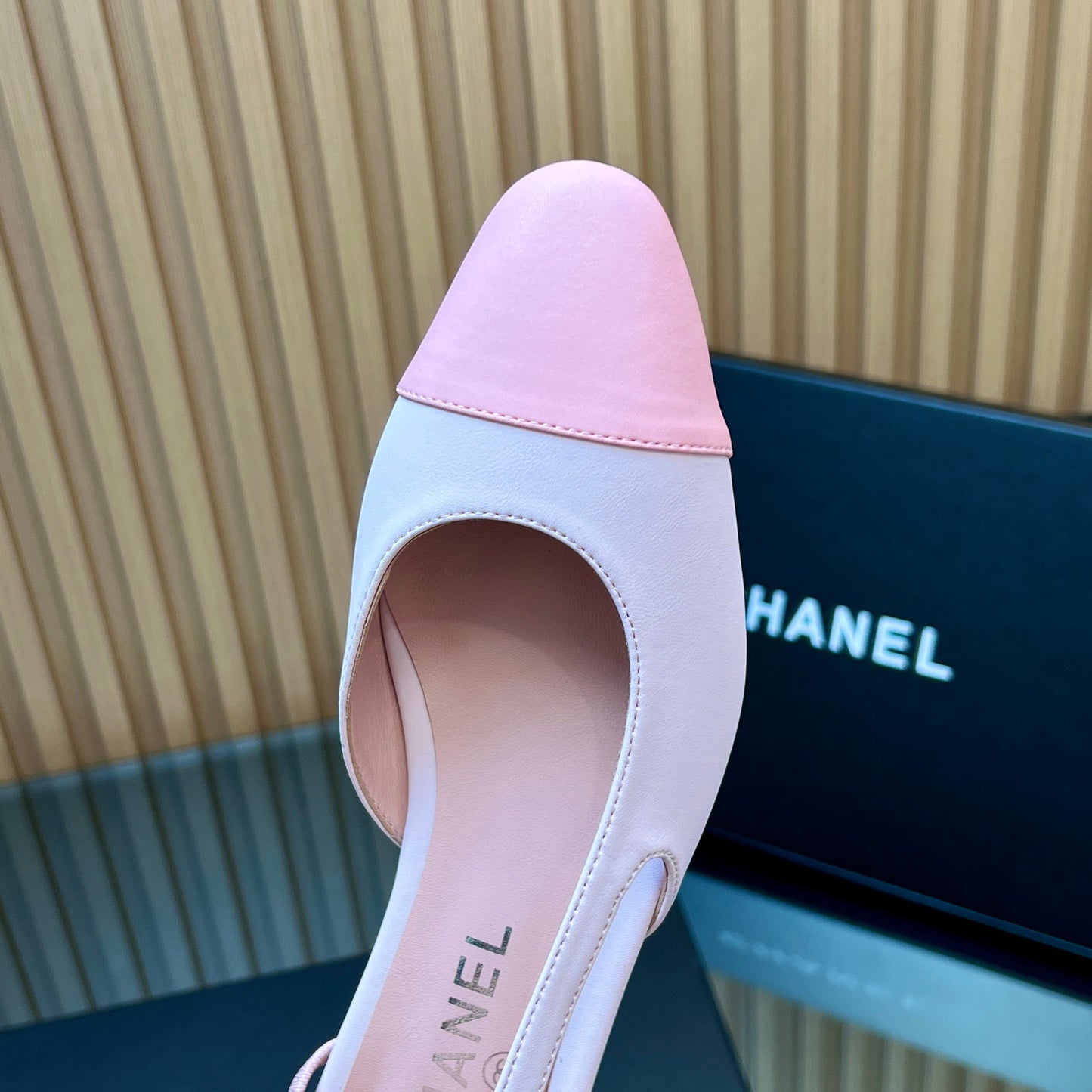 CHANEL 25S SLINGBACK SHOE FLATS IN LIGHT PINK CALFSKIN - 35