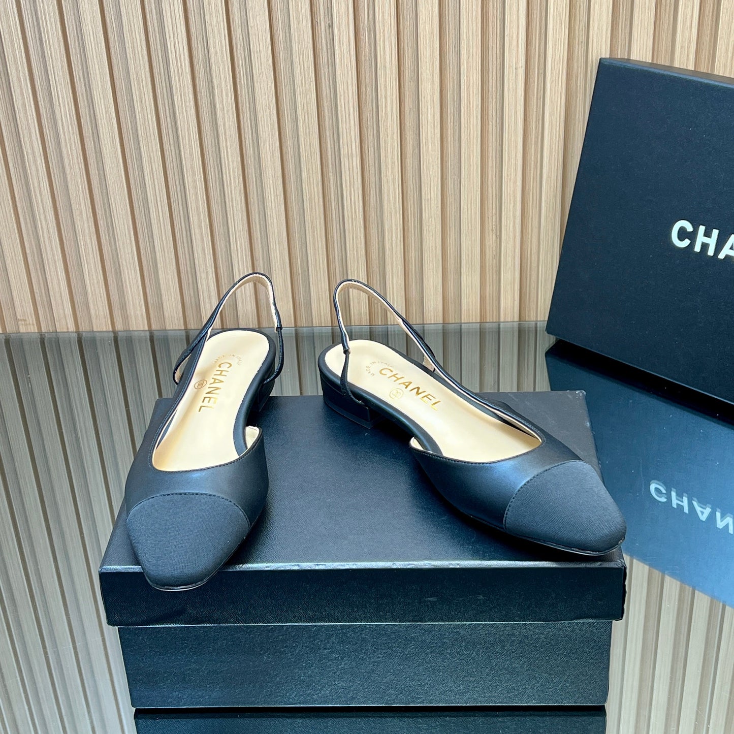 CHANEL 25S SLINGBACK SHOE FLATS IN BLACK SILK - 35