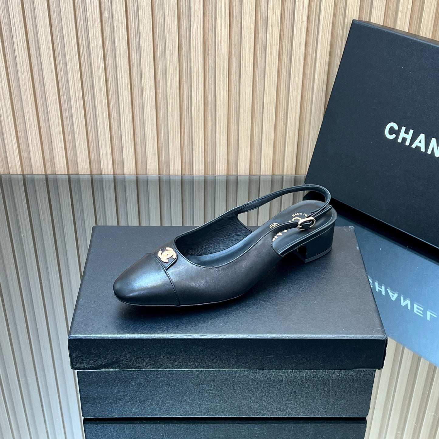 CHANEL 25S SLINGBACK SHOE 45MM IN BLACK CALFSKIN GOLD HARDWRE - 35