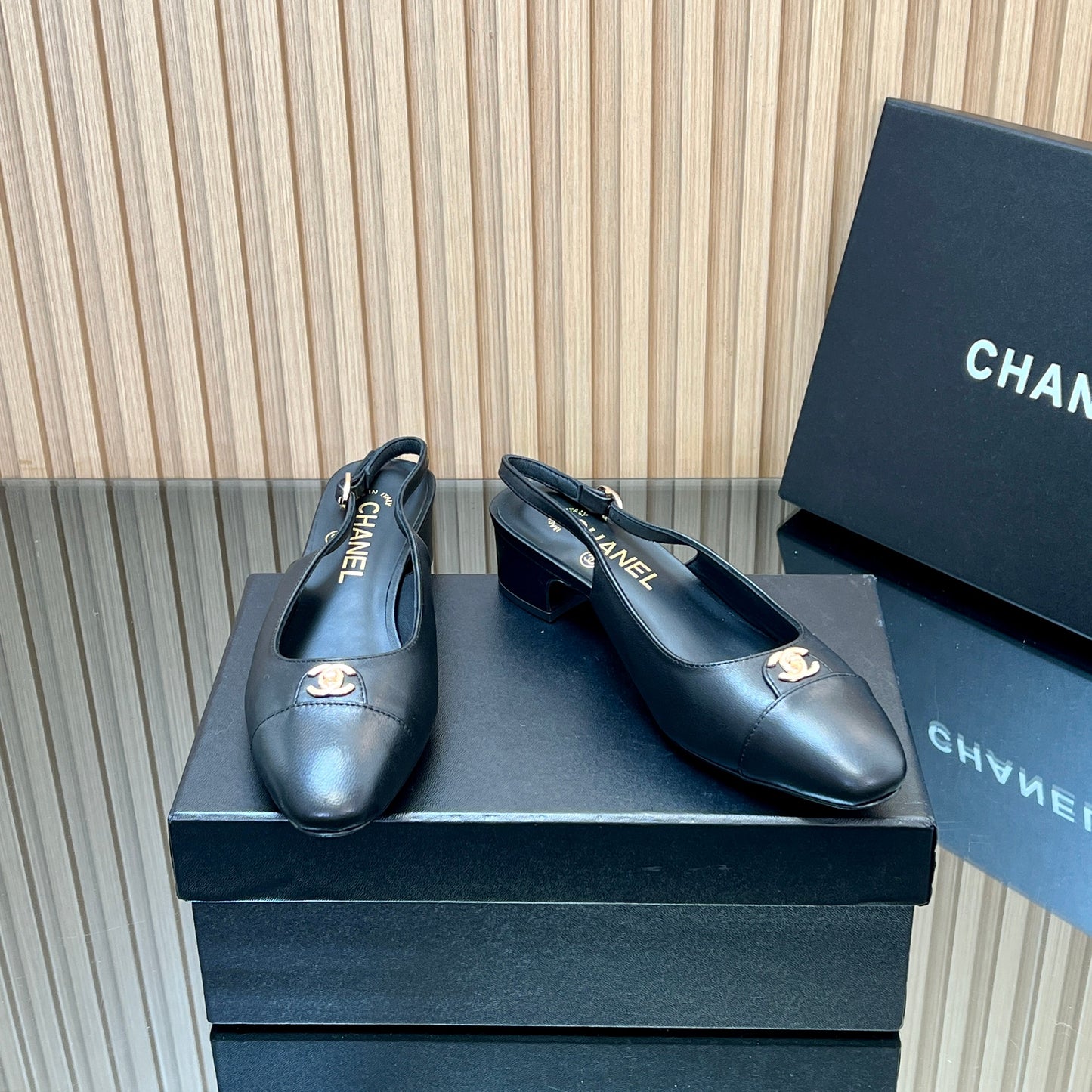 CHANEL 25S SLINGBACK SHOE 45MM IN BLACK CALFSKIN GOLD HARDWRE - 35