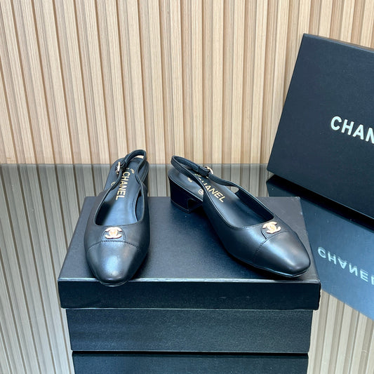 CHANEL 25S SLINGBACK SHOE 45MM IN BLACK CALFSKIN GOLD HARDWRE - 35