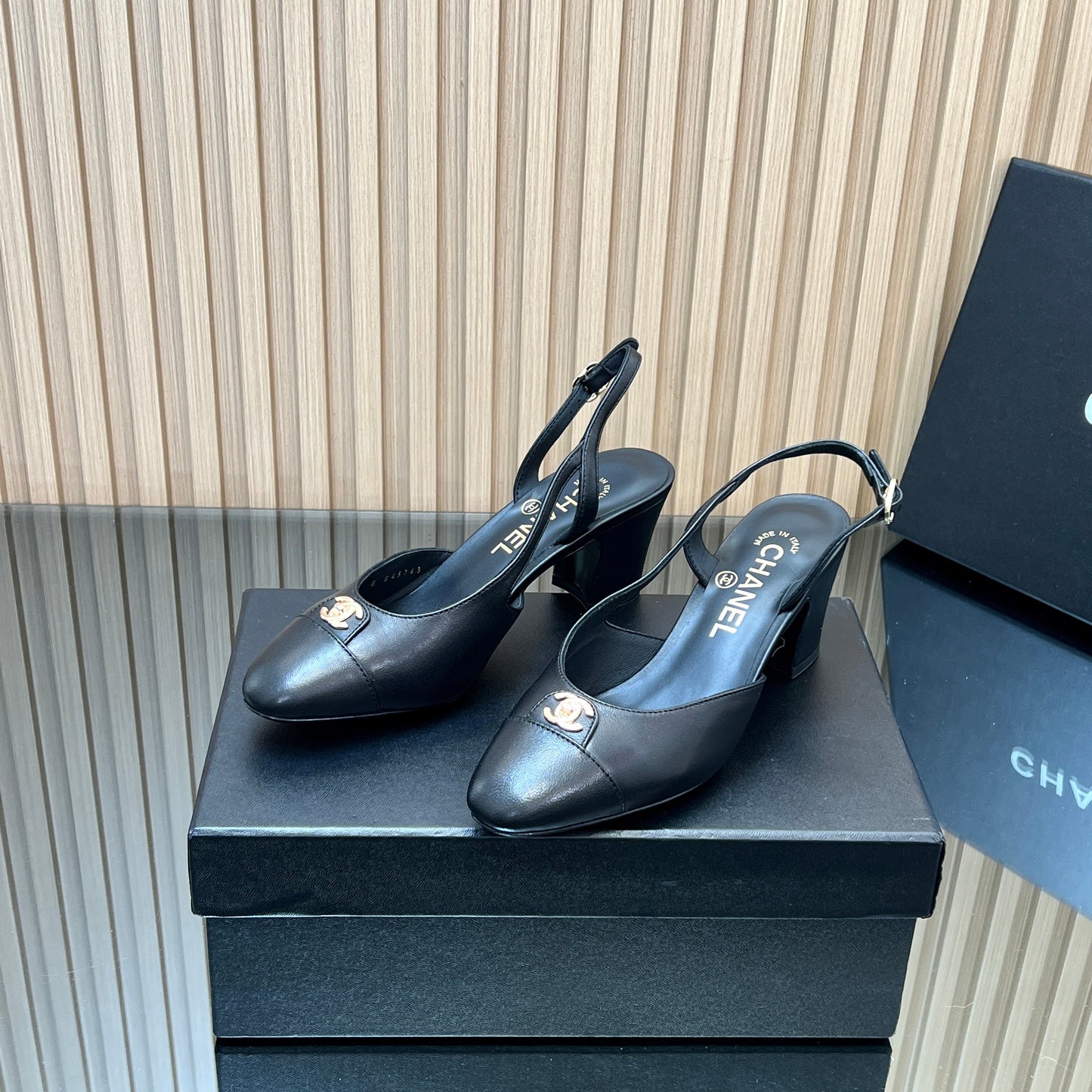 CHANEL 25S SLINGBACK SHOE LOGO 65MM IN BLACK CALFSKIN GOLD HARDWRE - 35