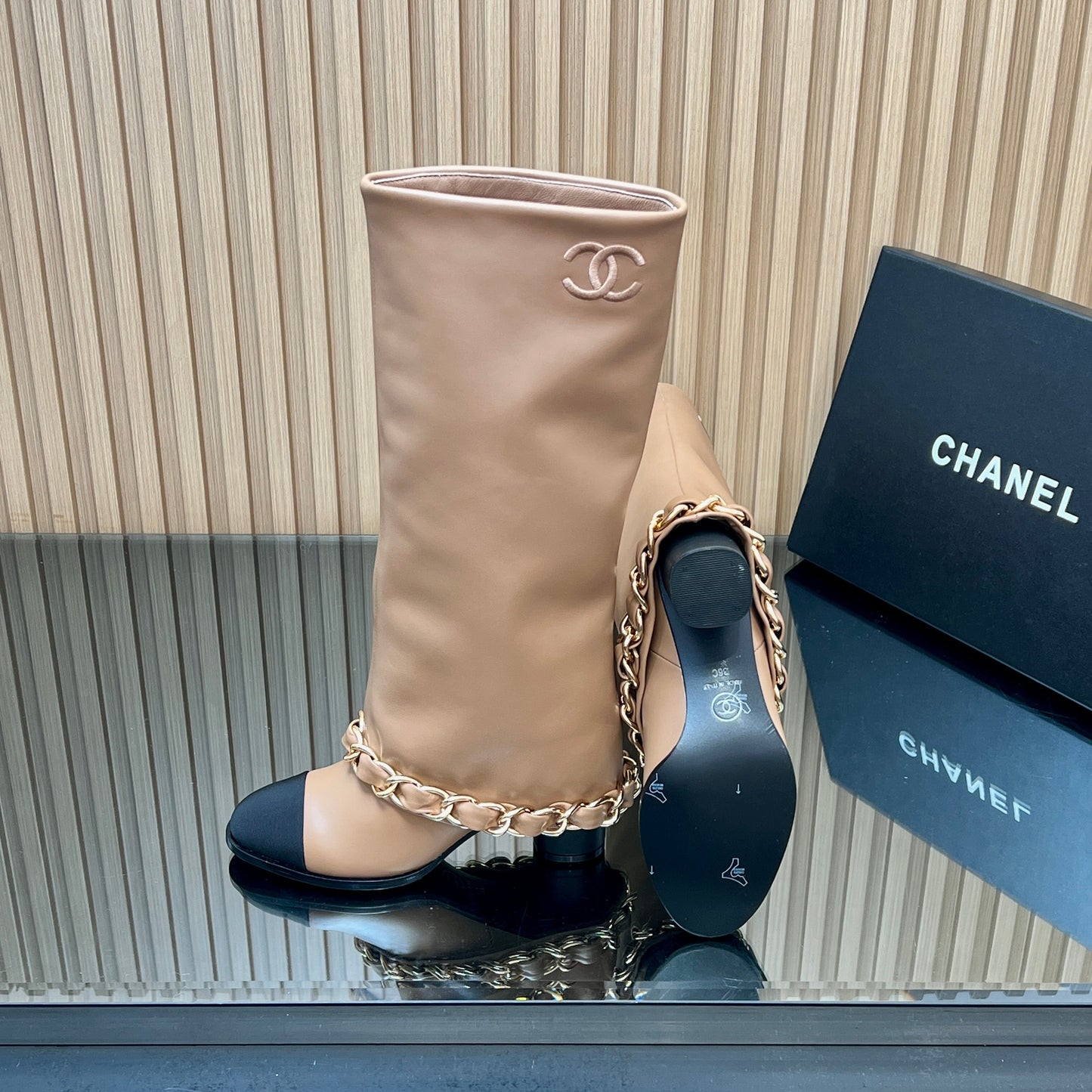 CHANEL 25S KNEE-HIGH HEELED BOOTS 65MM IN BEIGE CALFSKIN GOLD HARDWRE - 35
