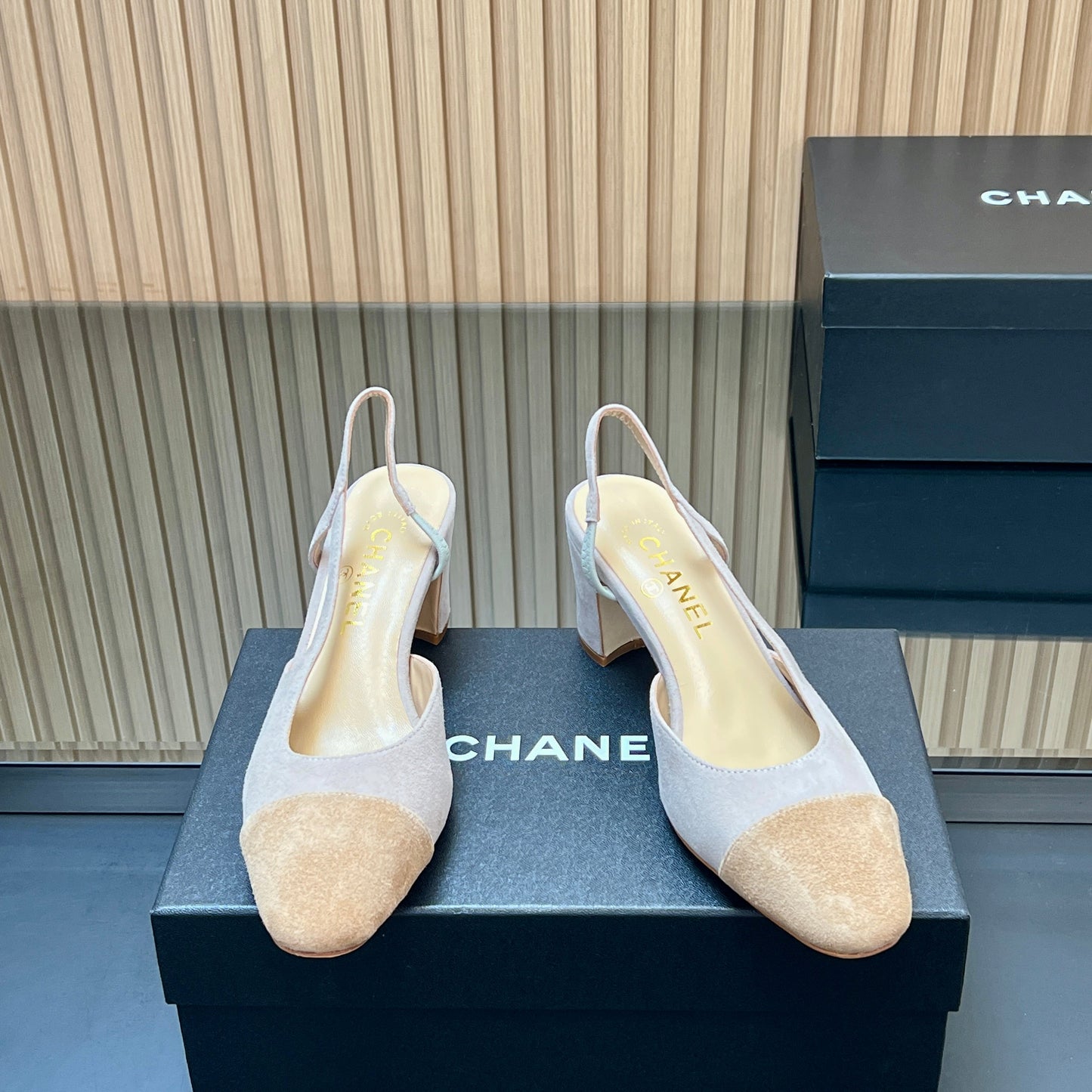CHANEL 25S SLINGBACK SHOES IN NUDE AND BEIGE SUEDE - 35