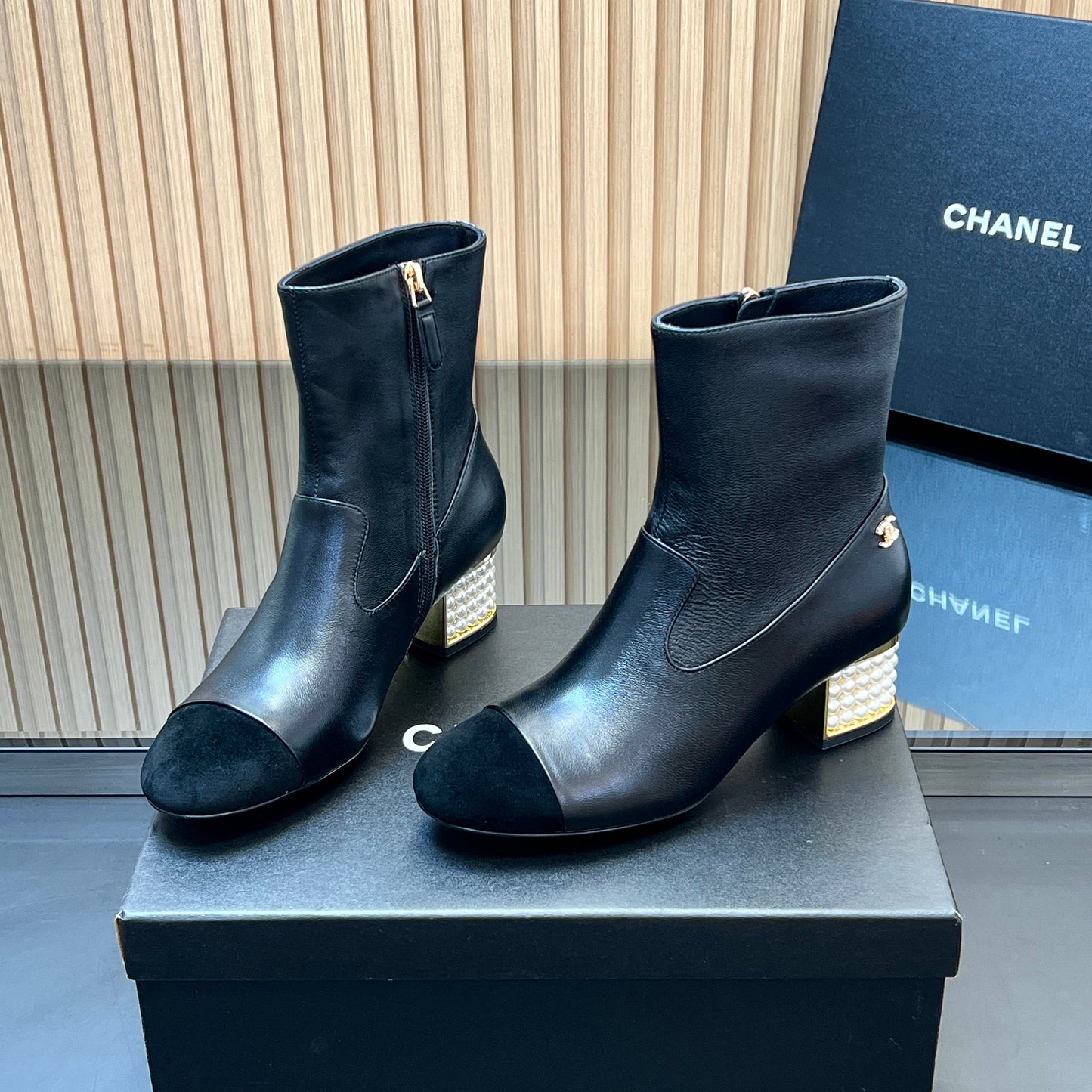 CHANEL 25S TALL BOOTS WITH PEARL DETAILS 50MM IN BLACK SUEDE AND CALFSKIN - 35
