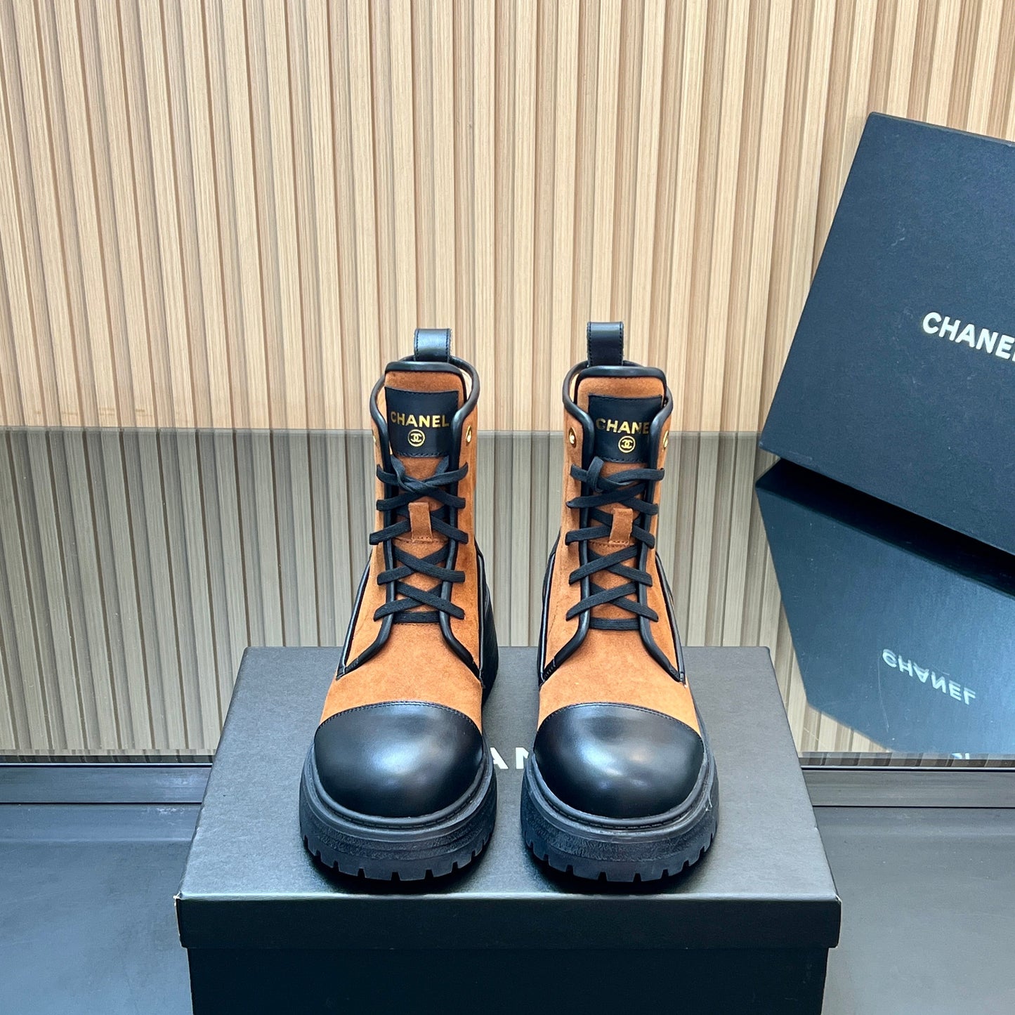 CHANEL 25S LACE-UP ANKLE BOOTS IN DARK CARAMEL SUEDE AND BLACK CALFSKIN - 35
