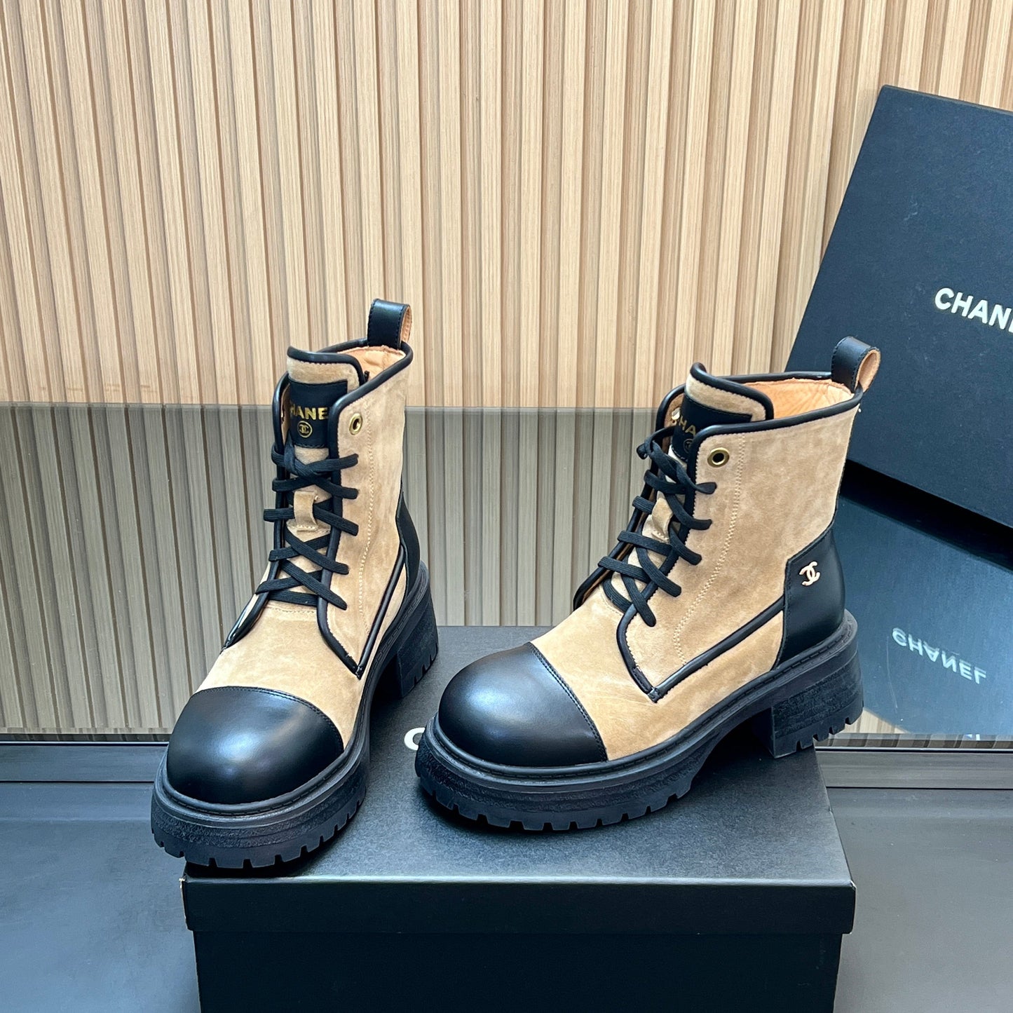CHANEL 25S LACE-UP ANKLE BOOTS IN BROWN BLACK SUEDE AND CALFSKIN - 35