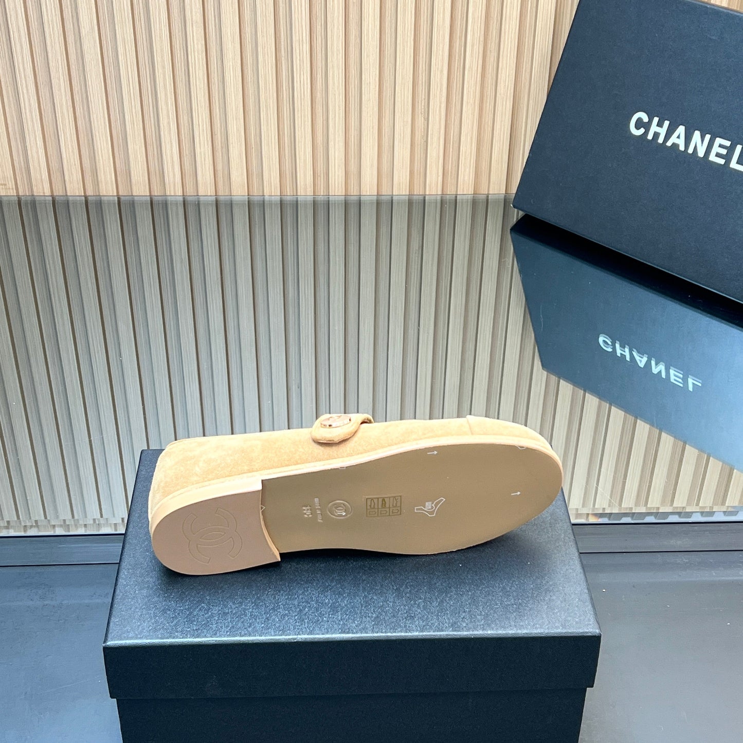 CHANEL 25S DOUBLE-STRAP MARY JANE SHOES IN LIGHT BROWN SUEDE - 35