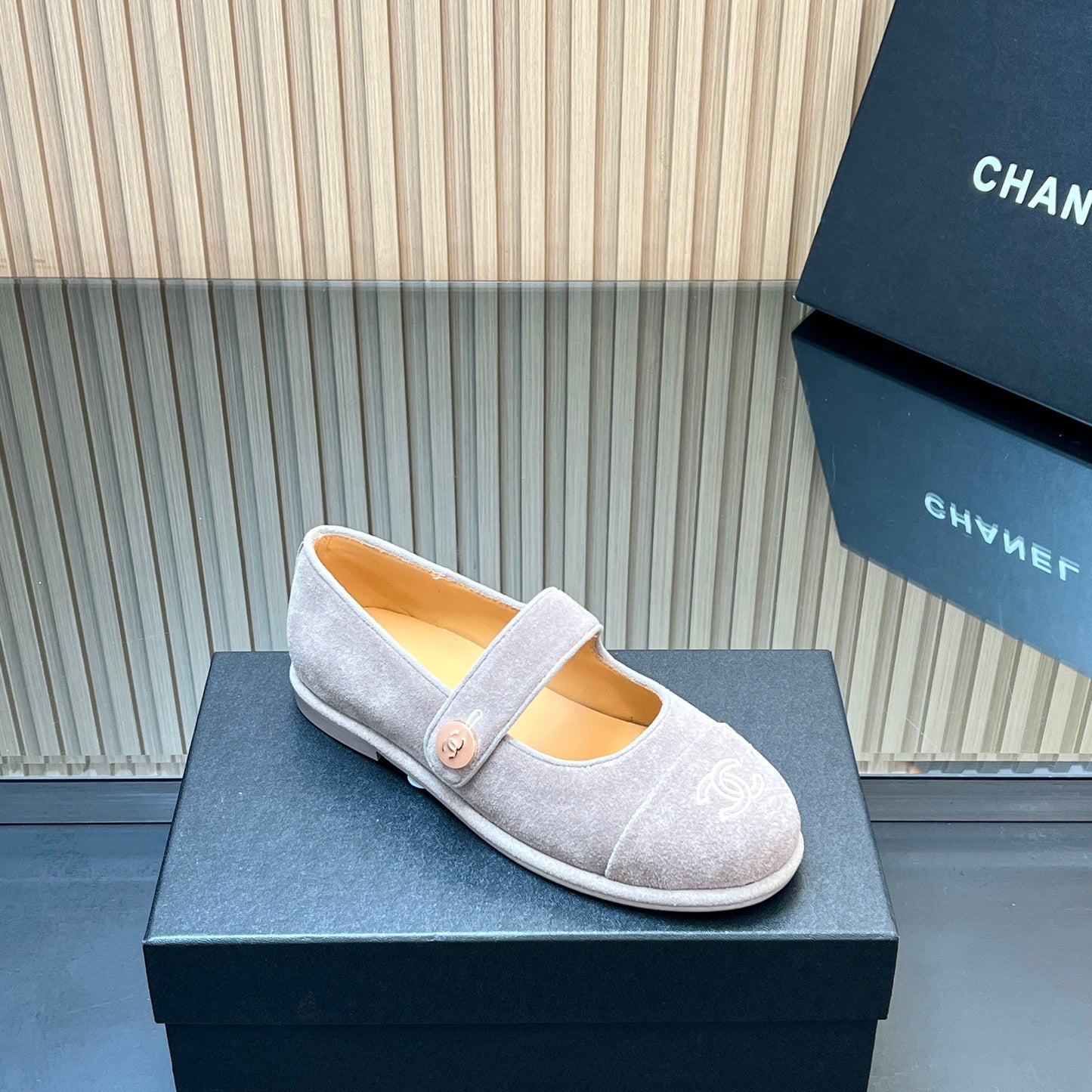 CHANEL 25S DOUBLE-STRAP MARY JANE SHOES IN LIGHT GRAY SUEDE - 35