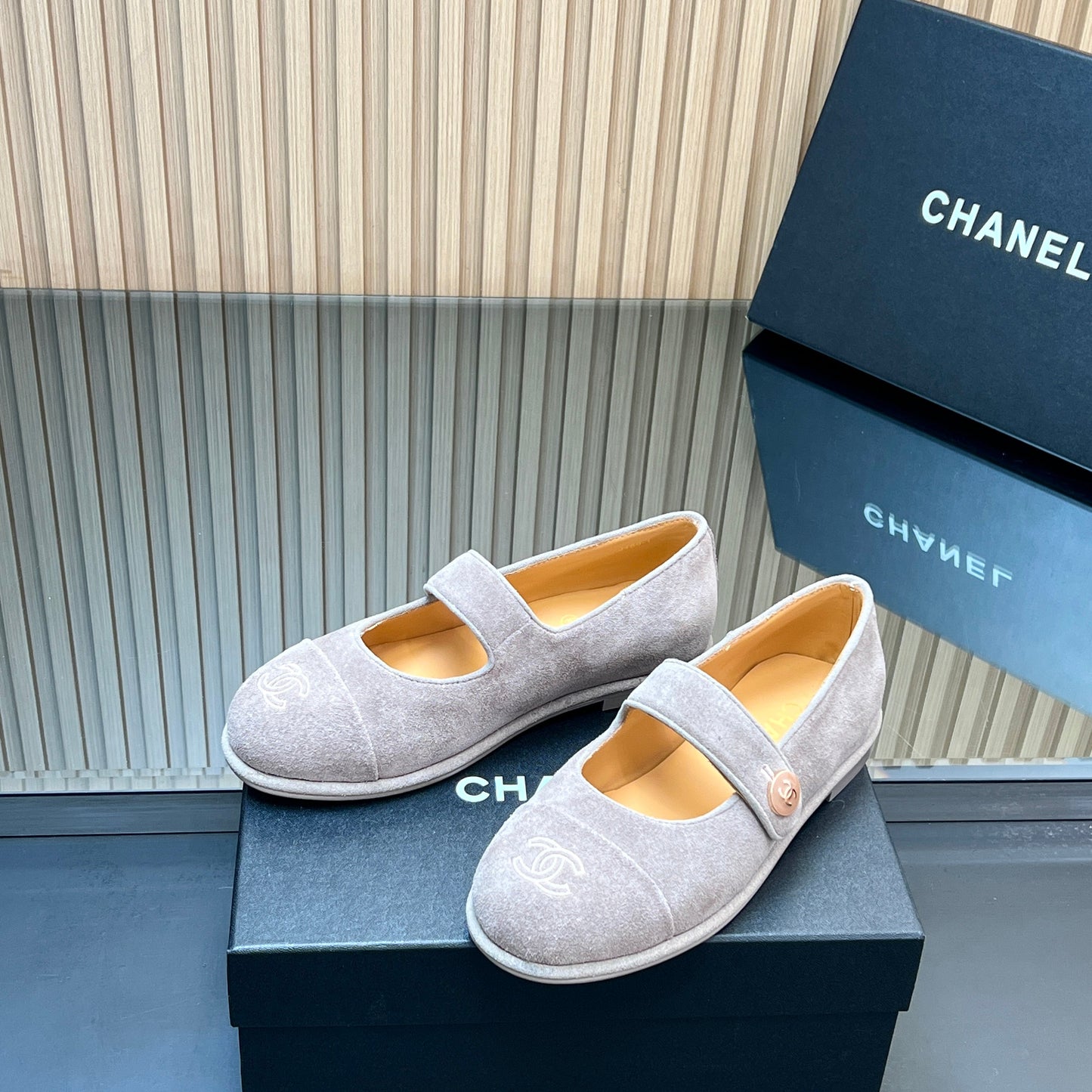 CHANEL 25S DOUBLE-STRAP MARY JANE SHOES IN LIGHT GRAY SUEDE - 35