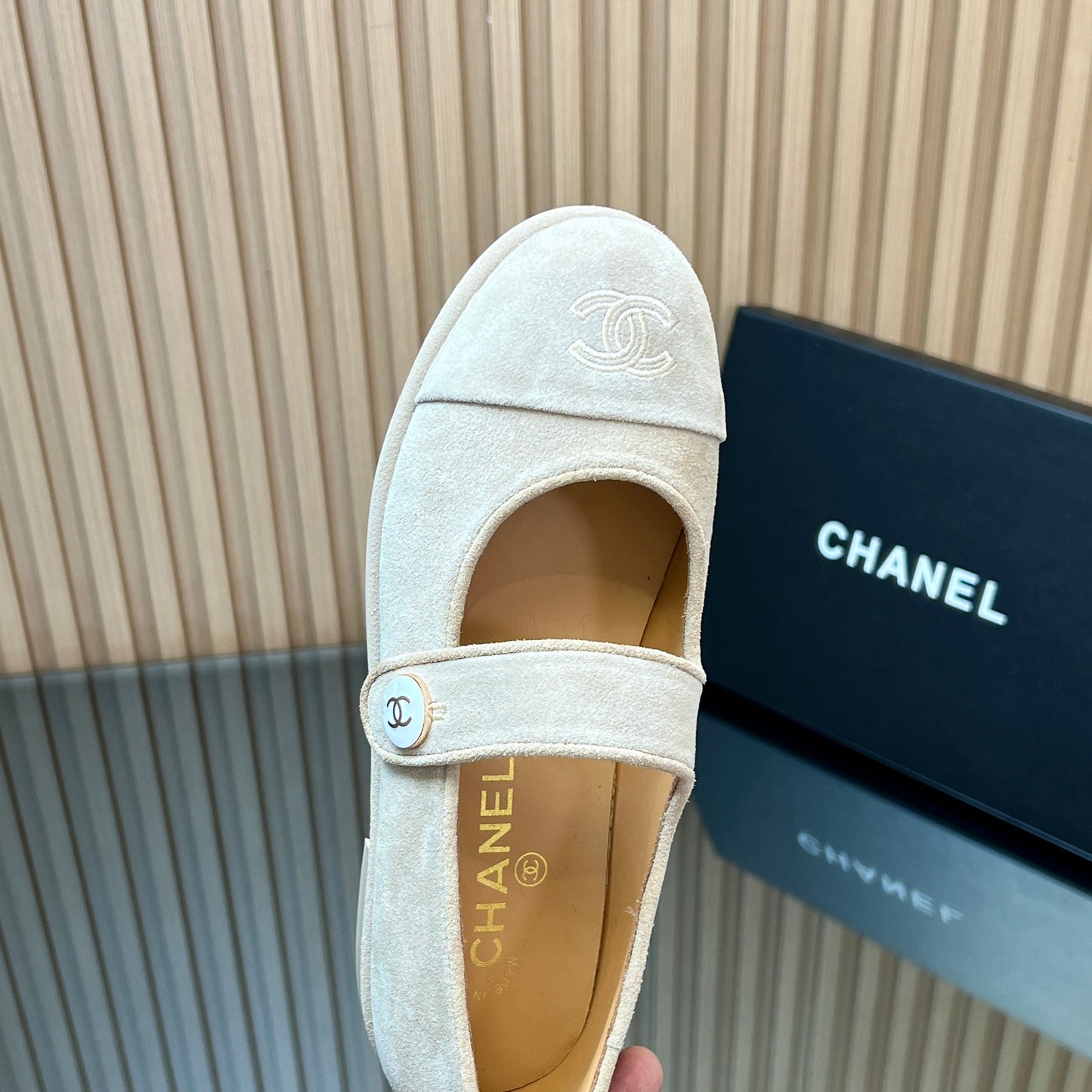 CHANEL 25S DOUBLE-STRAP MARY JANE SHOES IN IVORY SUEDE - 35
