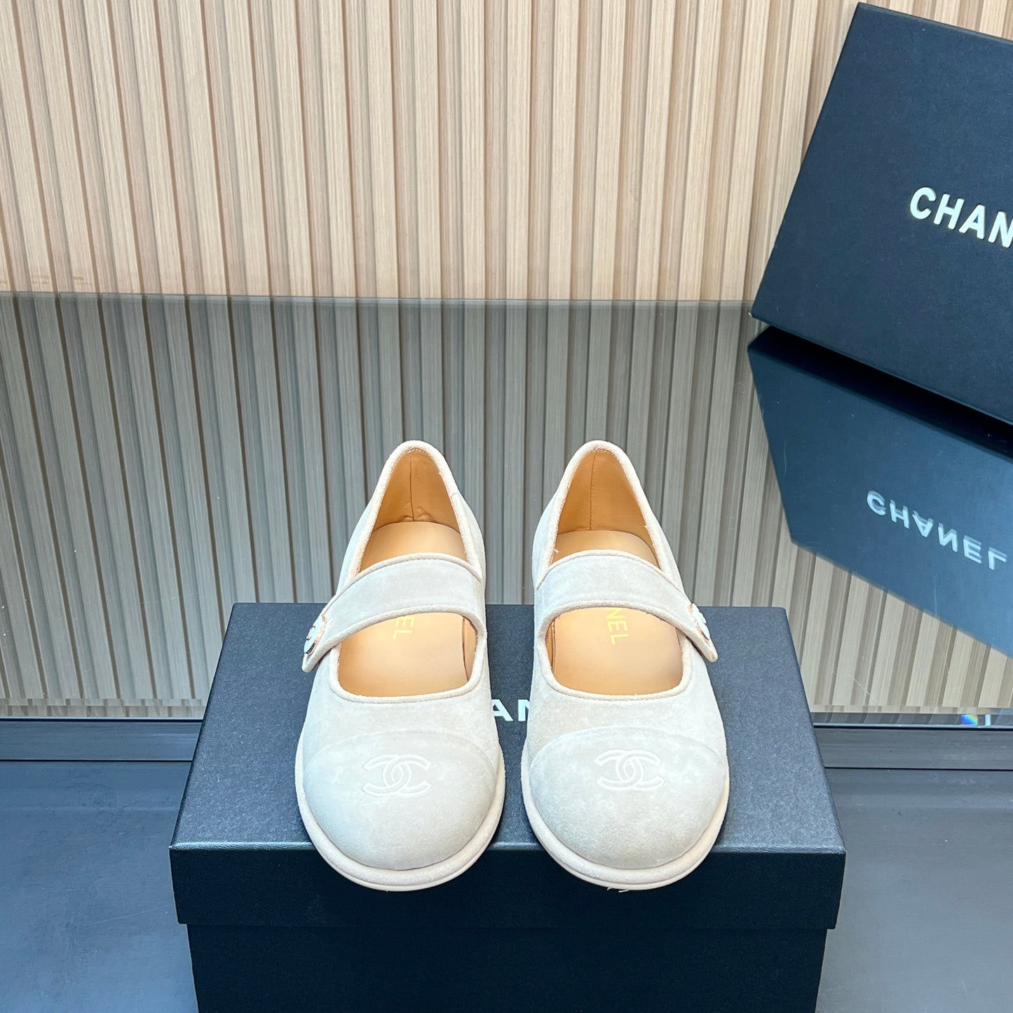 CHANEL 25S DOUBLE-STRAP MARY JANE SHOES IN IVORY SUEDE - 35