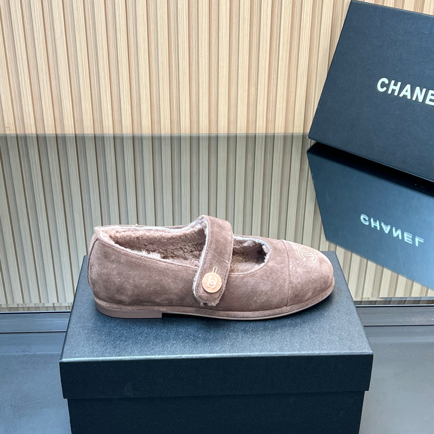 CHANEL 25S FURRY MARY JANE SHOES IN TAUPE GRAY SUEDE - 35
