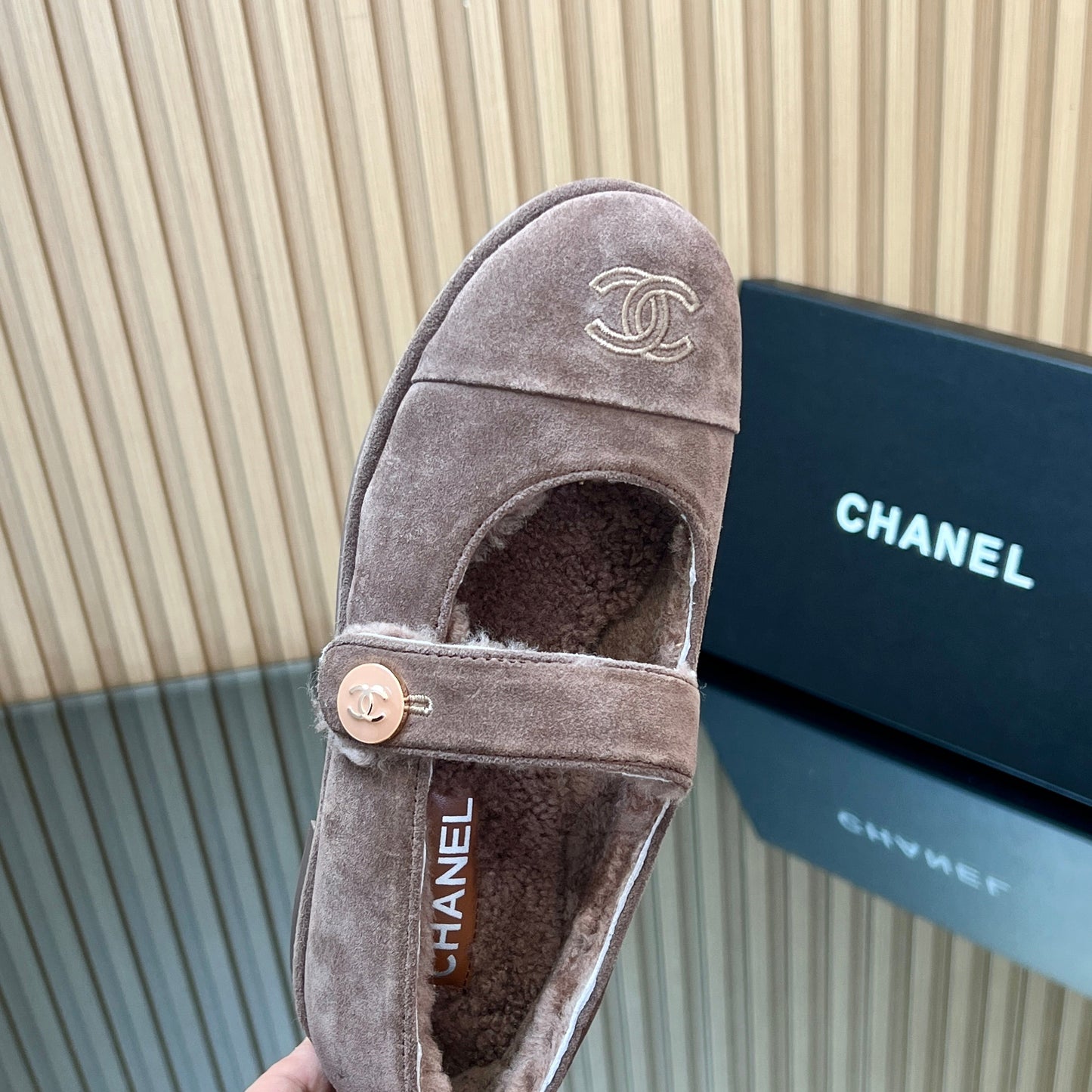 CHANEL 25S FURRY MARY JANE SHOES IN TAUPE GRAY SUEDE - 35