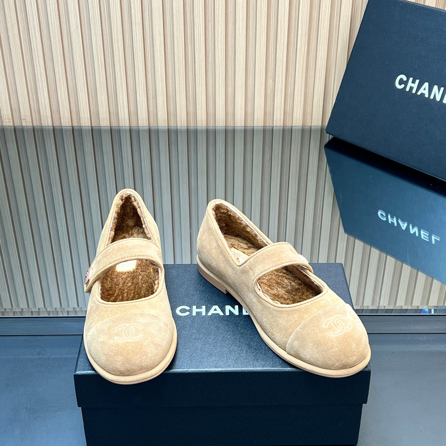 CHANEL 25S FURRY MARY JANE SHOES IN LIGHT BROWN SUEDE - 35