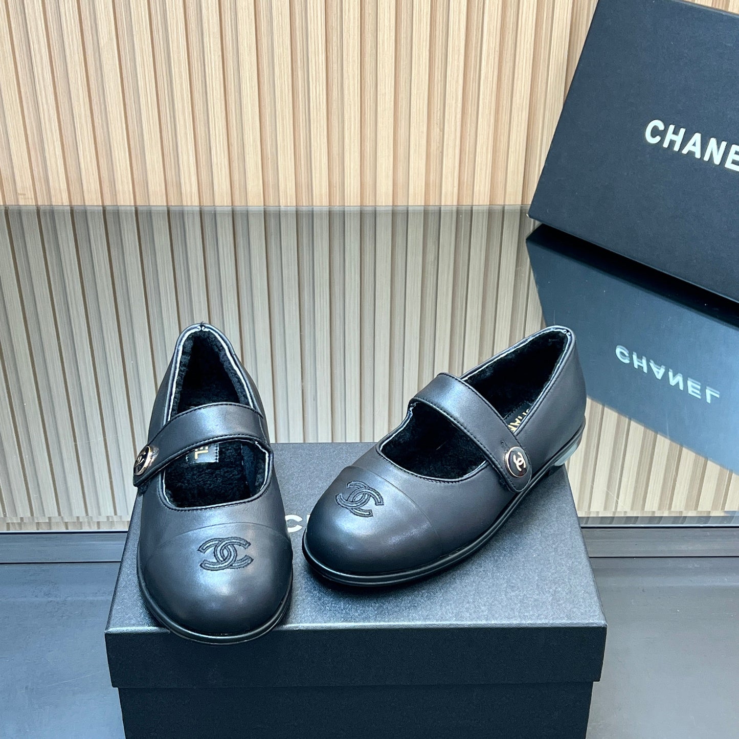 CHANEL 25S FURRY MARY JANE SHOES IN BLACK CALFSKIN - 35
