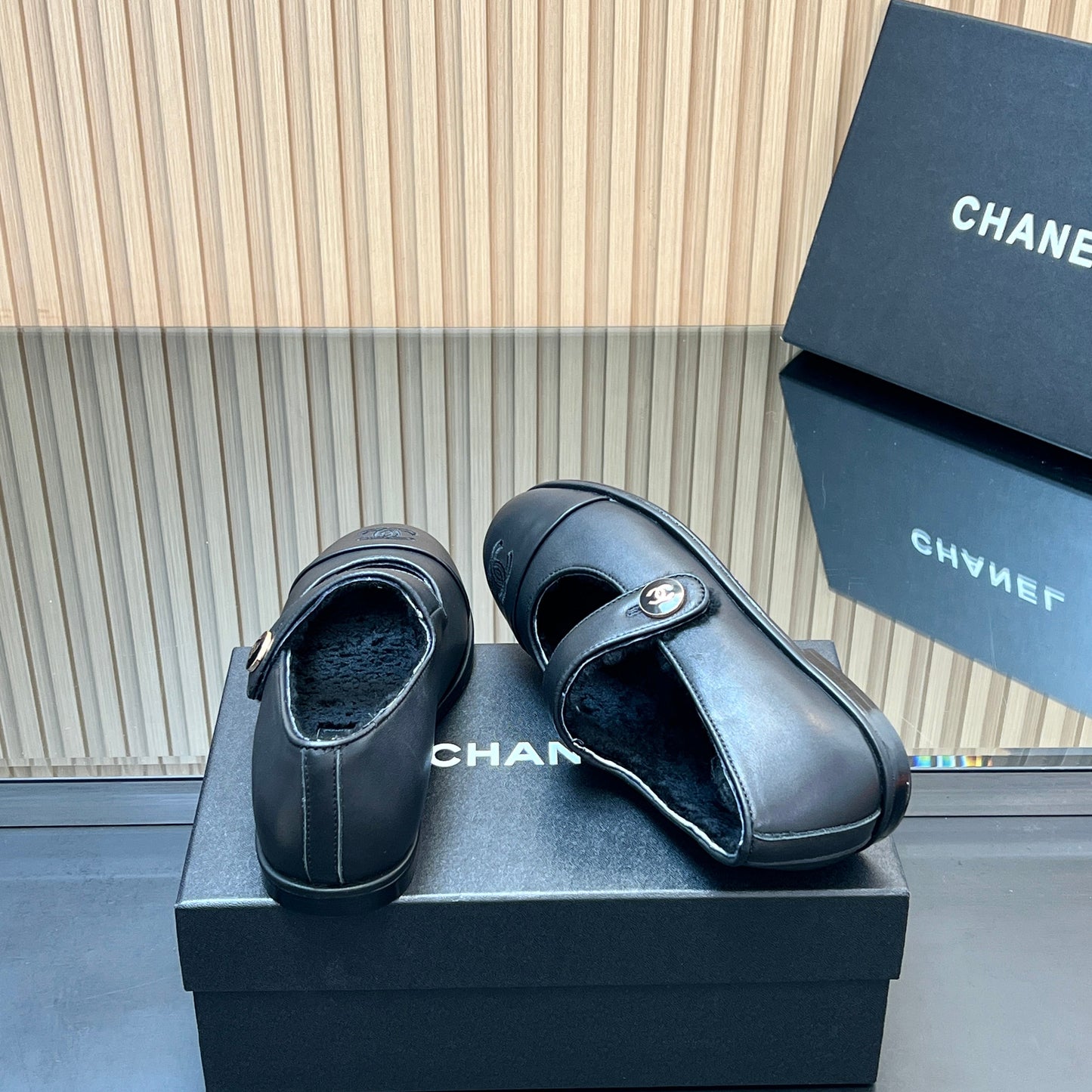 CHANEL 25S FURRY MARY JANE SHOES IN BLACK CALFSKIN - 35