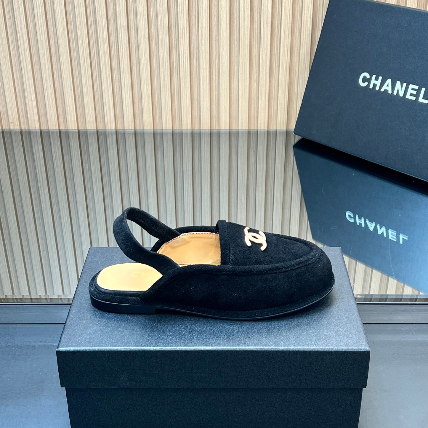 CHANEL 25S BACK STRAP MULE 15MM IN BLACK SUEDE GOLD HARDWRE - 35