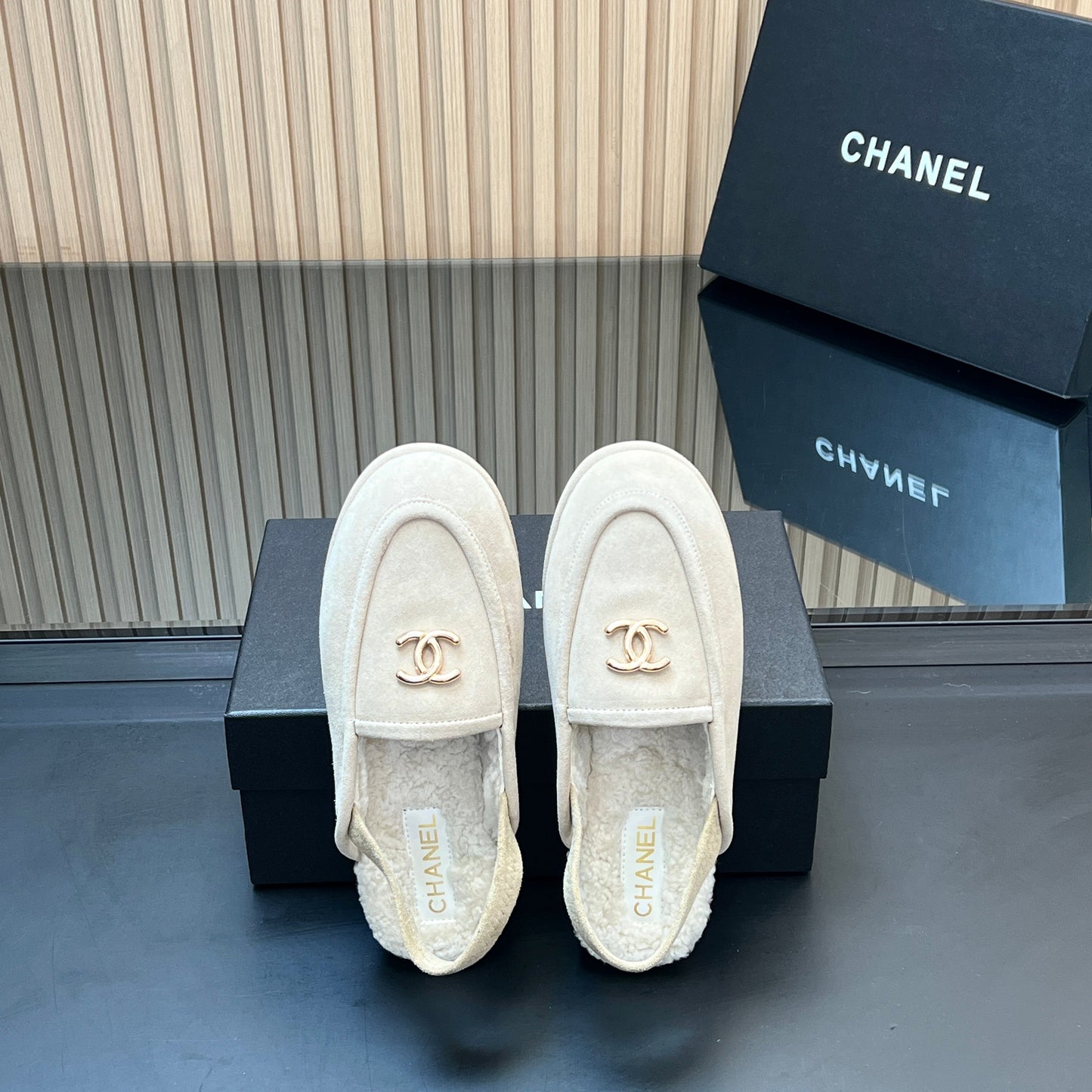 CHANEL 25S BACK STRAP MULE 15MM IN IVORY SUEDE AND WOOL GOLD HARDWRE - 35