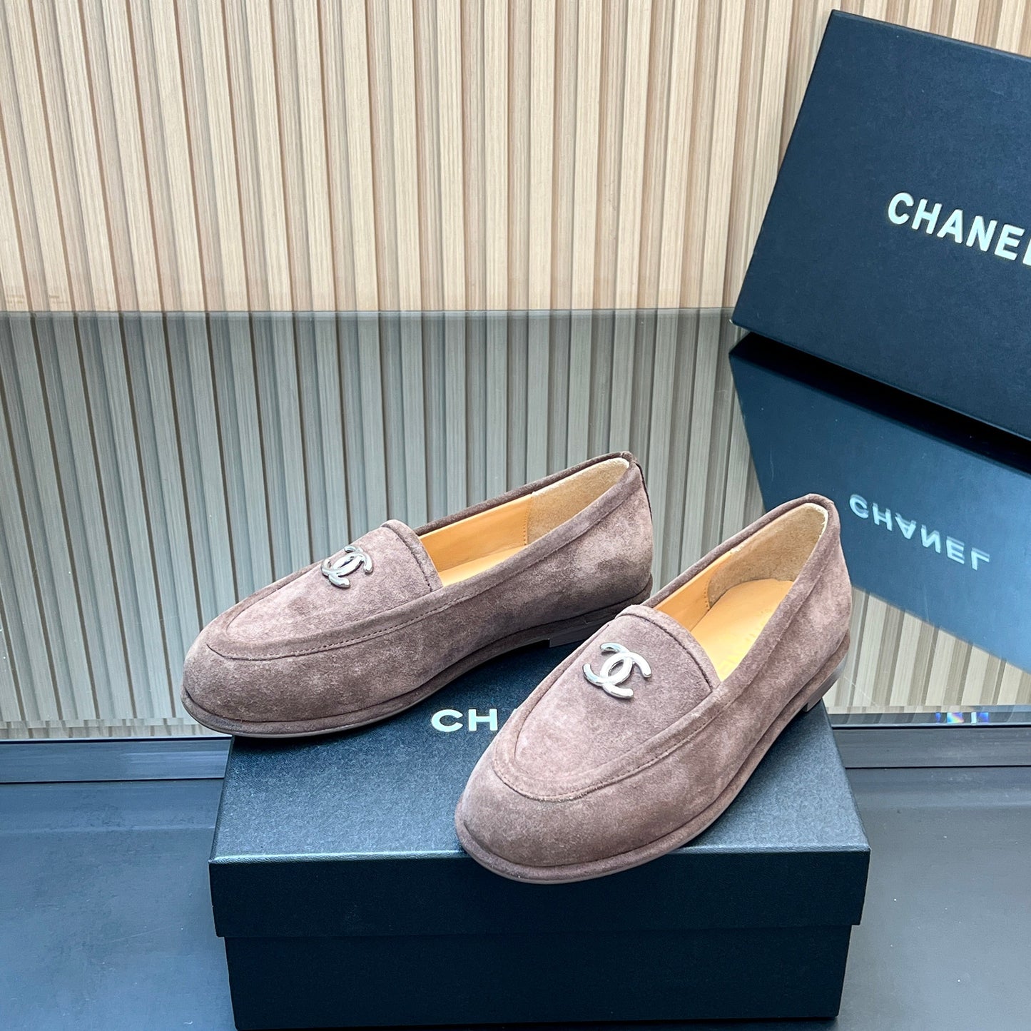 CHANEL 25S TEDDY LOAFER 15MM IN TAUPE GRAY SUEDE SILVER HARDWRE - 35