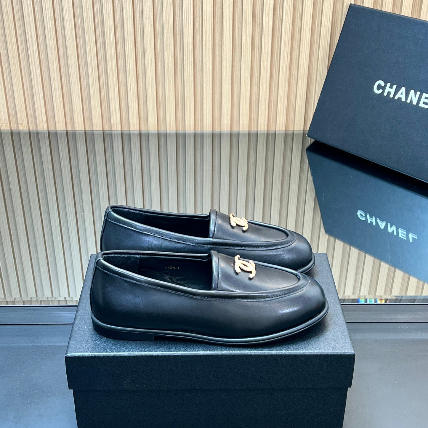 CHANEL 25S TEDDY LOAFER 15MM IN BLACK CALFSKIN GOLD HARDWRE - 35