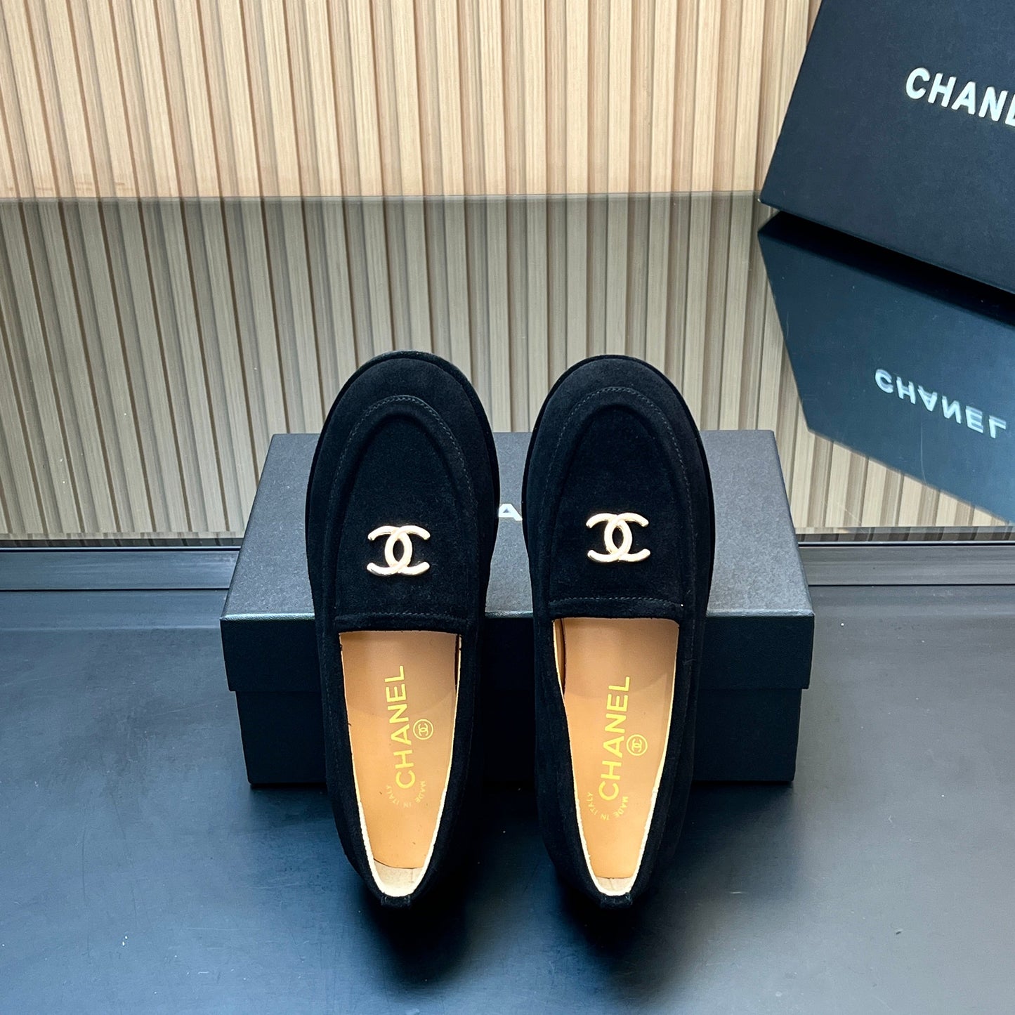 CHANEL 25S TEDDY LOAFER 15MM IN BLACK SUEDE - 35