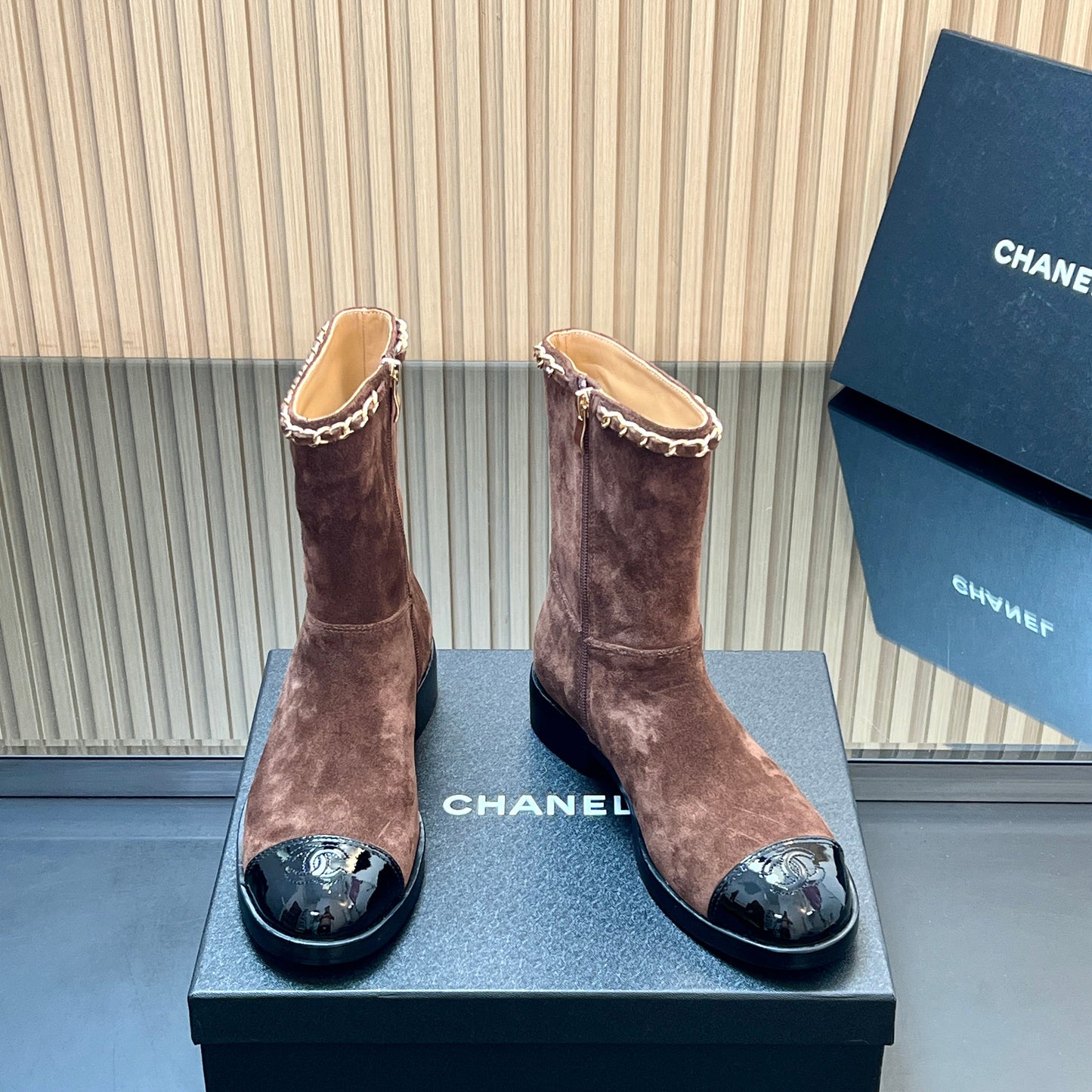 CHANEL 25S SHORT BOOTS WITH CHAIN IN DARK BROWN SUEDE - 35