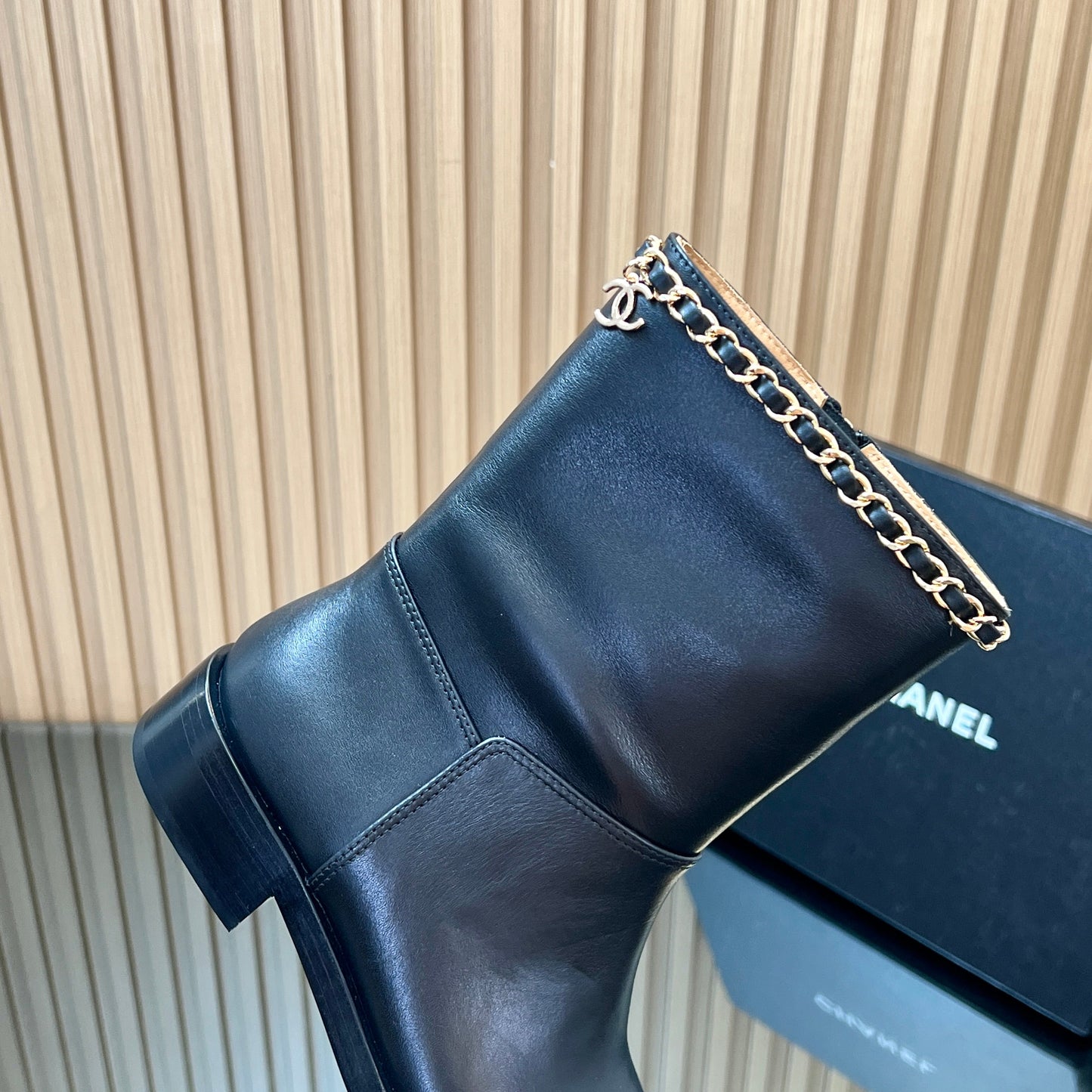 CHANEL 25S SHORT BOOTS WITH CHAIN IN BLACK CALFSKIN - 35