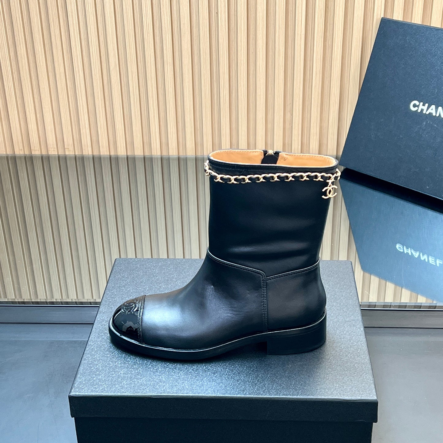 CHANEL 25S SHORT BOOTS WITH CHAIN IN BLACK CALFSKIN - 35