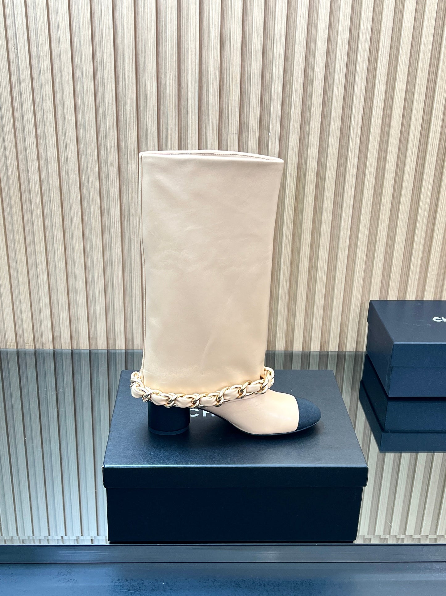 CHANEL 25S HIGH BOOTS 65MM IN BEIGE CALFSKIN GOLD HARDWRE - 35
