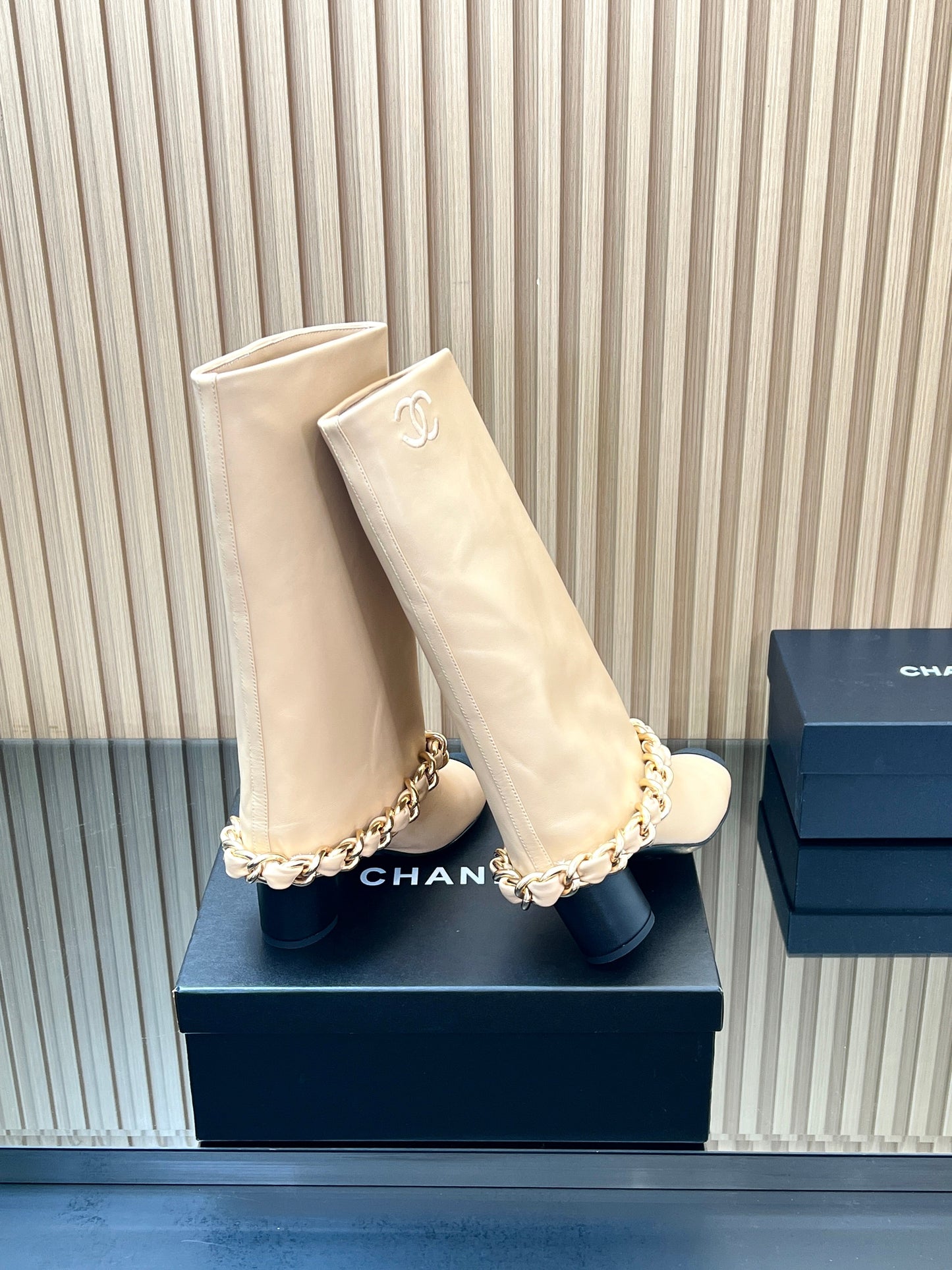 CHANEL 25S HIGH BOOTS 65MM IN BEIGE CALFSKIN GOLD HARDWRE - 35