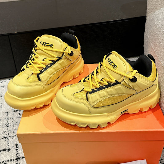 SNEAKER IN LEMON YELLOW CALFSKIN AND BREATHABLE MESH 175309 - 35