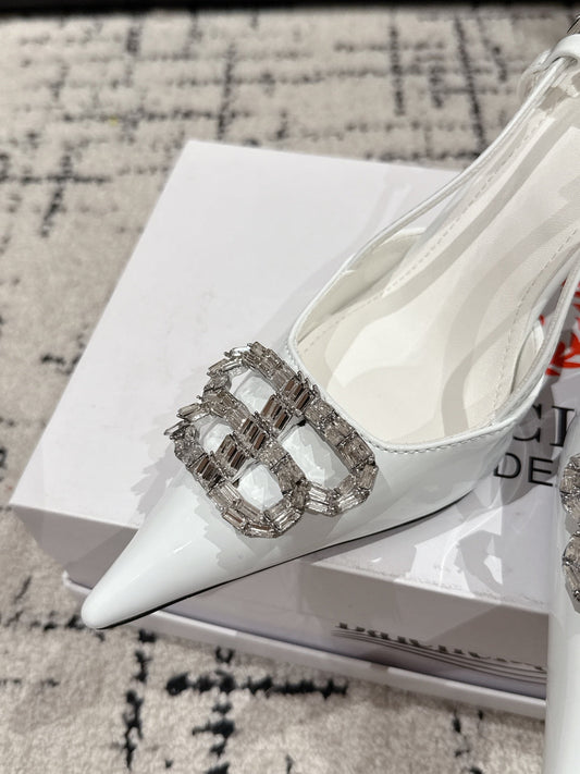 POINTED HIGH SLINGBACK IN WHITE PATENT CALFSKIN WITH CRYSTAL BUCKLE - 34