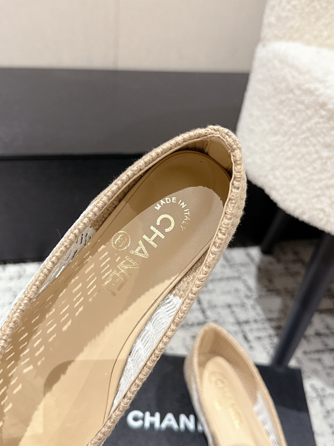 BALLET FLAT 25S IN OFF WHITE AND BEIGE RAFFIA - 35