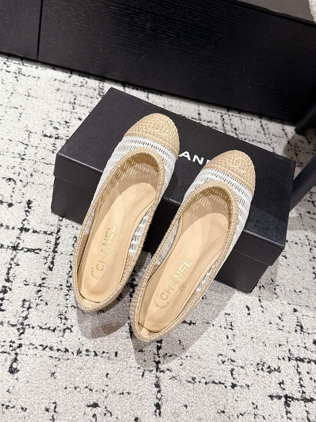 BALLET FLAT 25S IN OFF WHITE AND BEIGE RAFFIA - 35