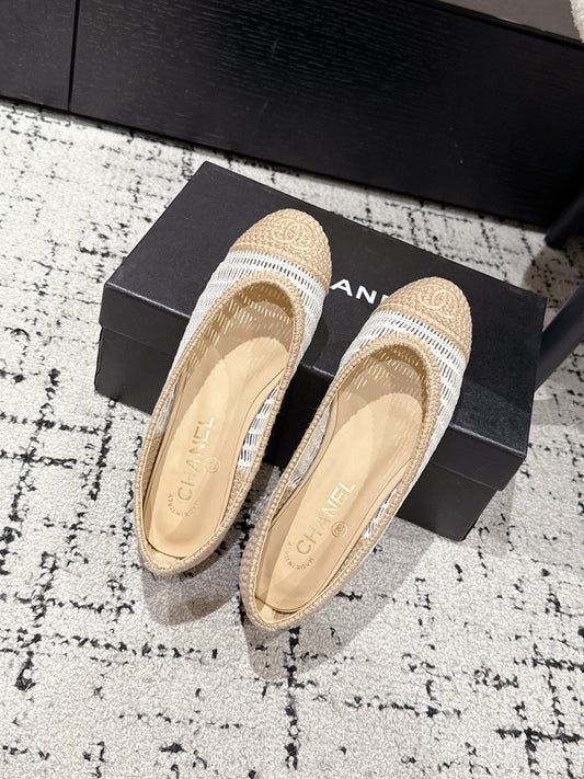 BALLET FLAT 25S IN OFF WHITE AND BEIGE RAFFIA - 35