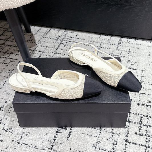 SLINGBACK 25S IN OFF WHITE AND BLACK FABRIC - 35