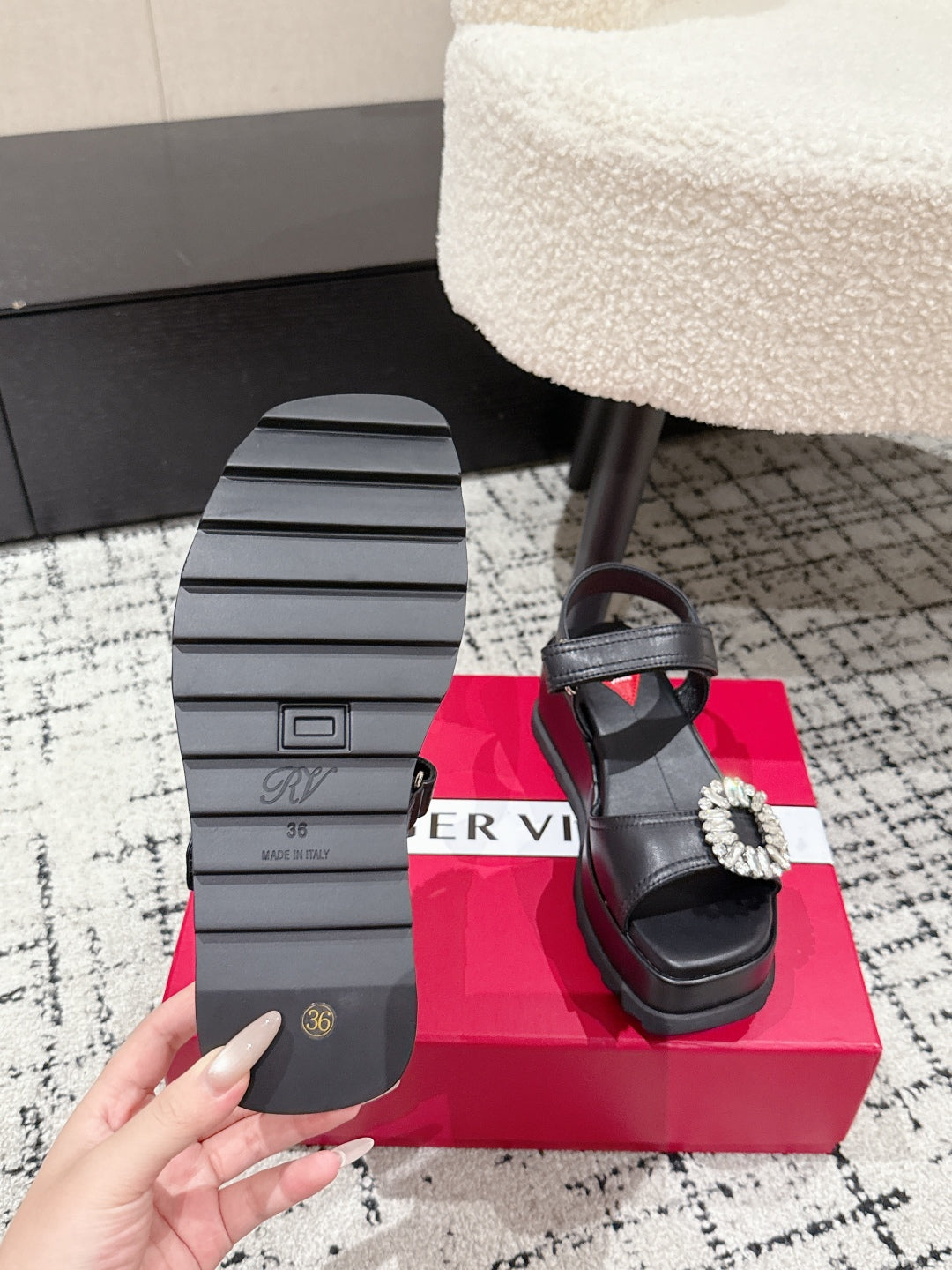 ROGER VIVIER 25S SLIDY VIV' WEDGE SANDALS 70 MM IN BLACK CALFSKIN EMBELLISHED CRYSTALS - 35