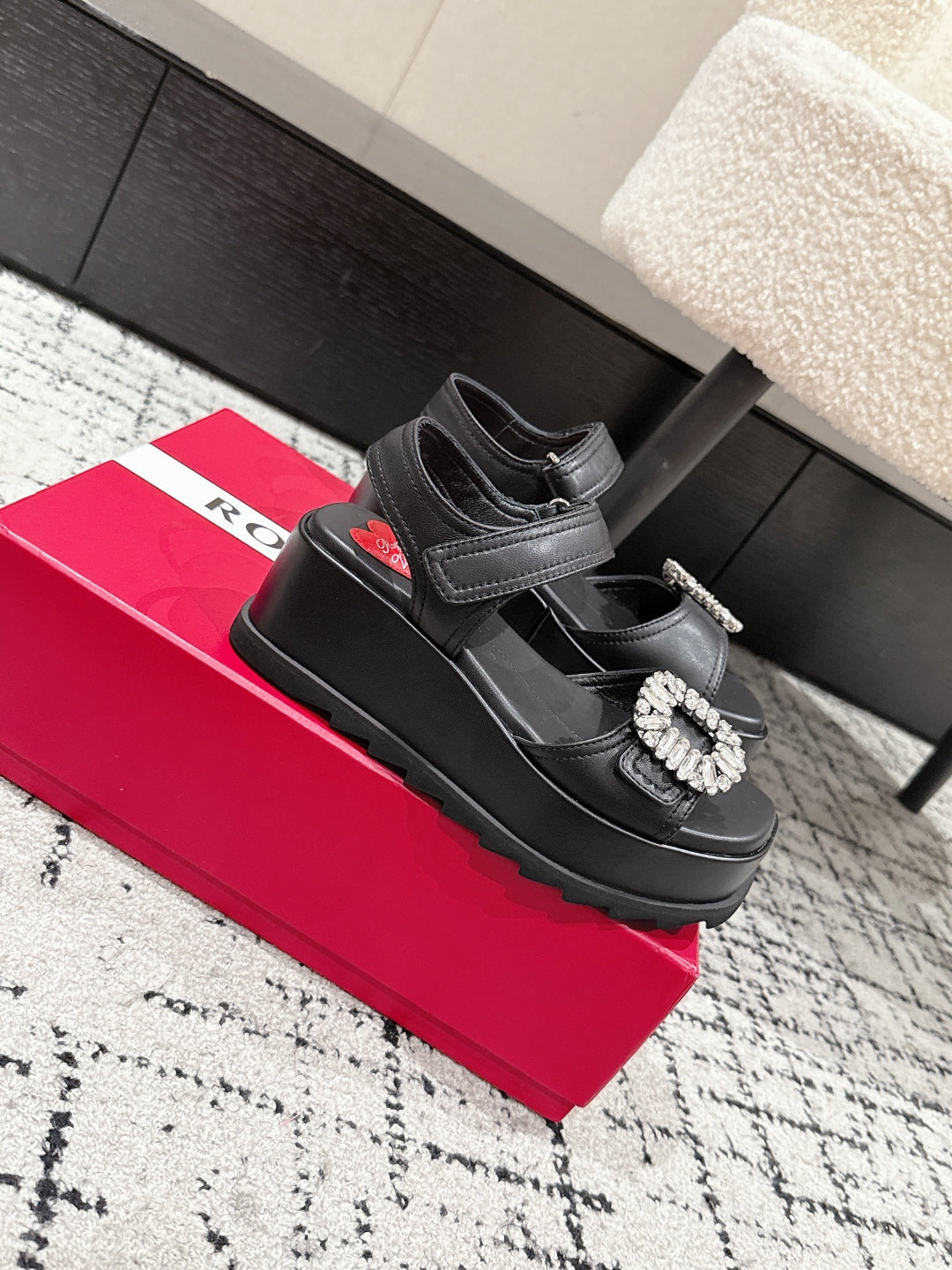 ROGER VIVIER 25S SLIDY VIV' WEDGE SANDALS 70 MM IN BLACK CALFSKIN EMBELLISHED CRYSTALS - 35
