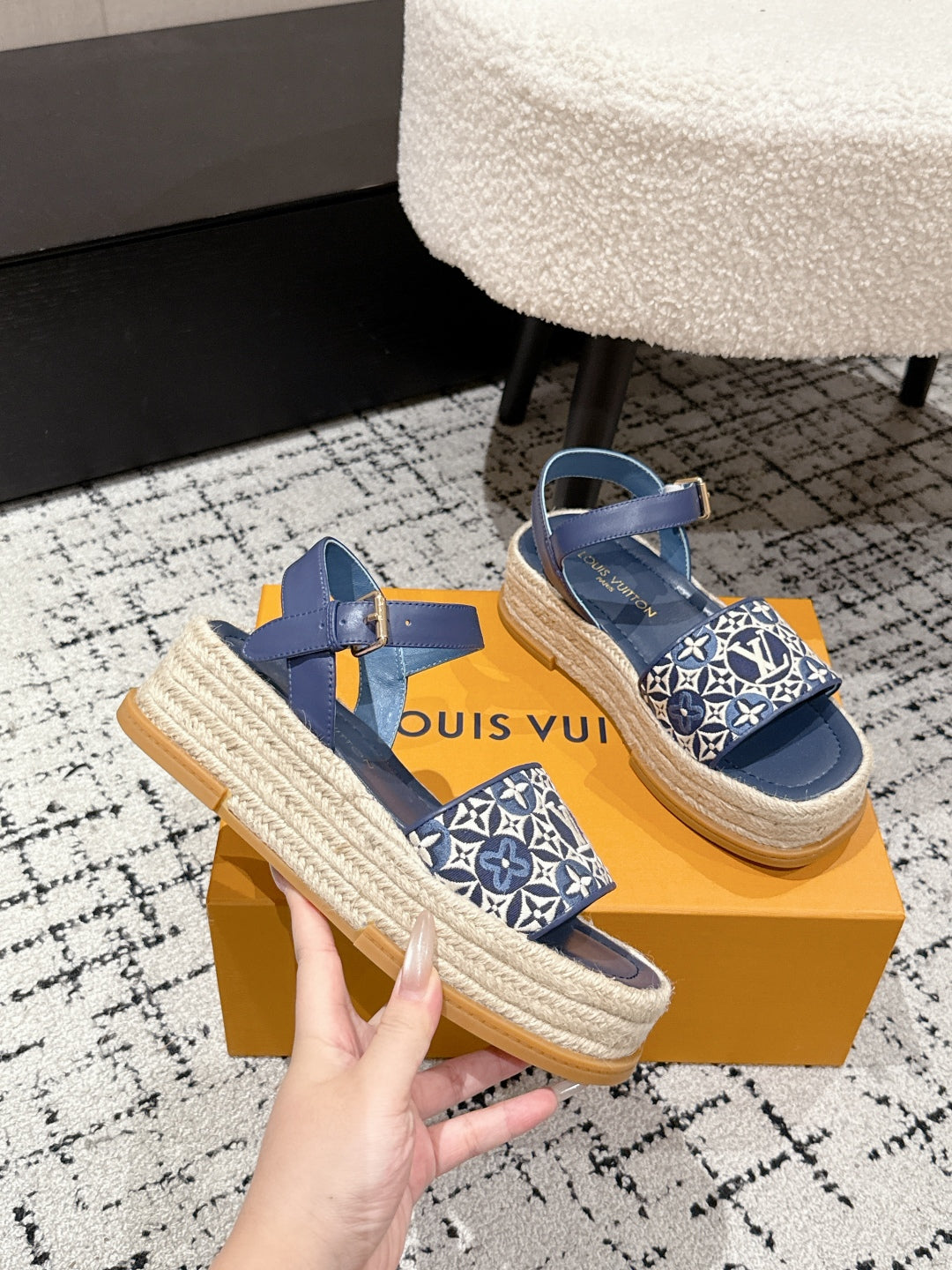 LV PLATFORM ESPADRILLE SANDALS 25S IN DARK BLUE FABRIC - 35