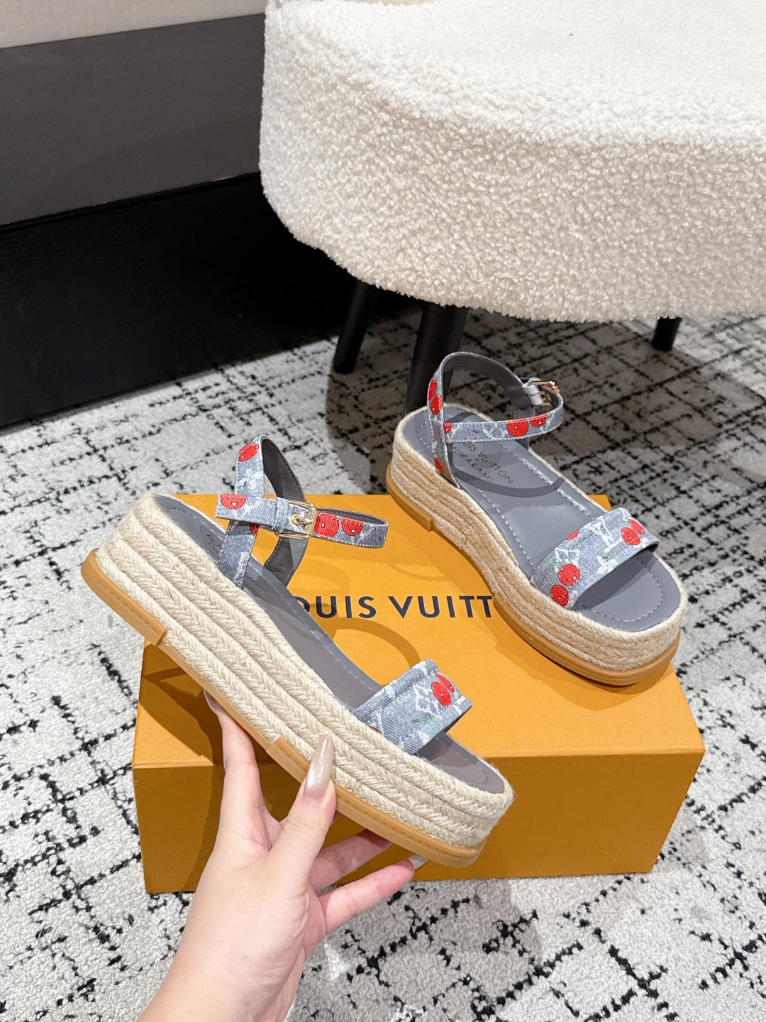 LV PLATFORM ESPADRILLE SANDALS 25S IN GREY DENIM - 35