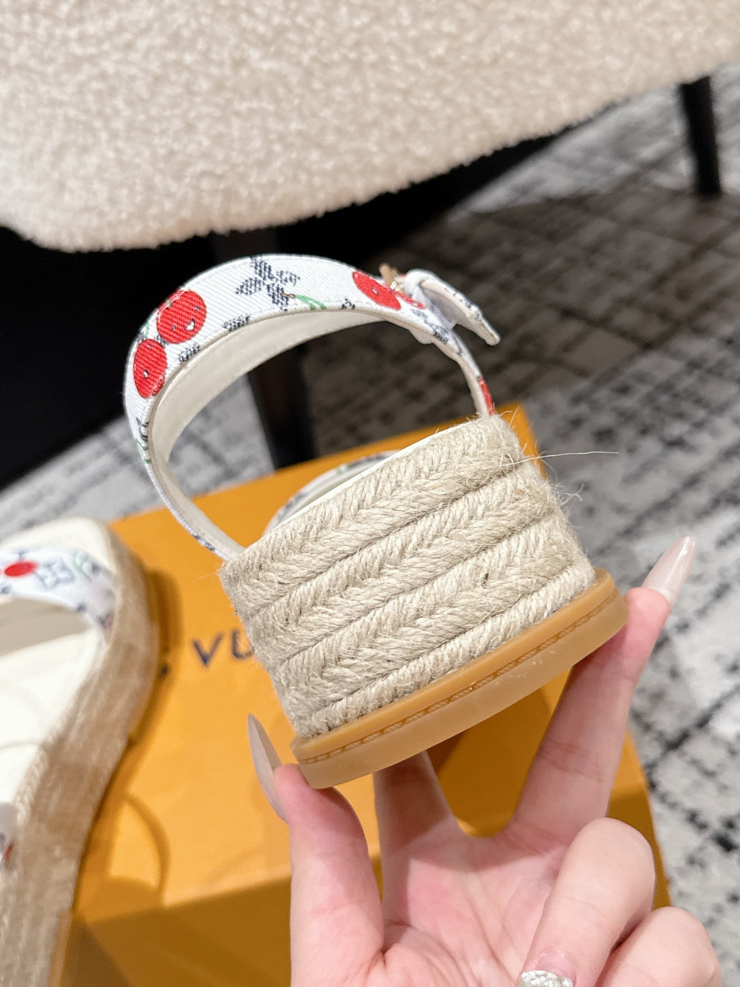 LV PLATFORM ESPADRILLE SANDALS 25S IN WHITE DENIM - 35